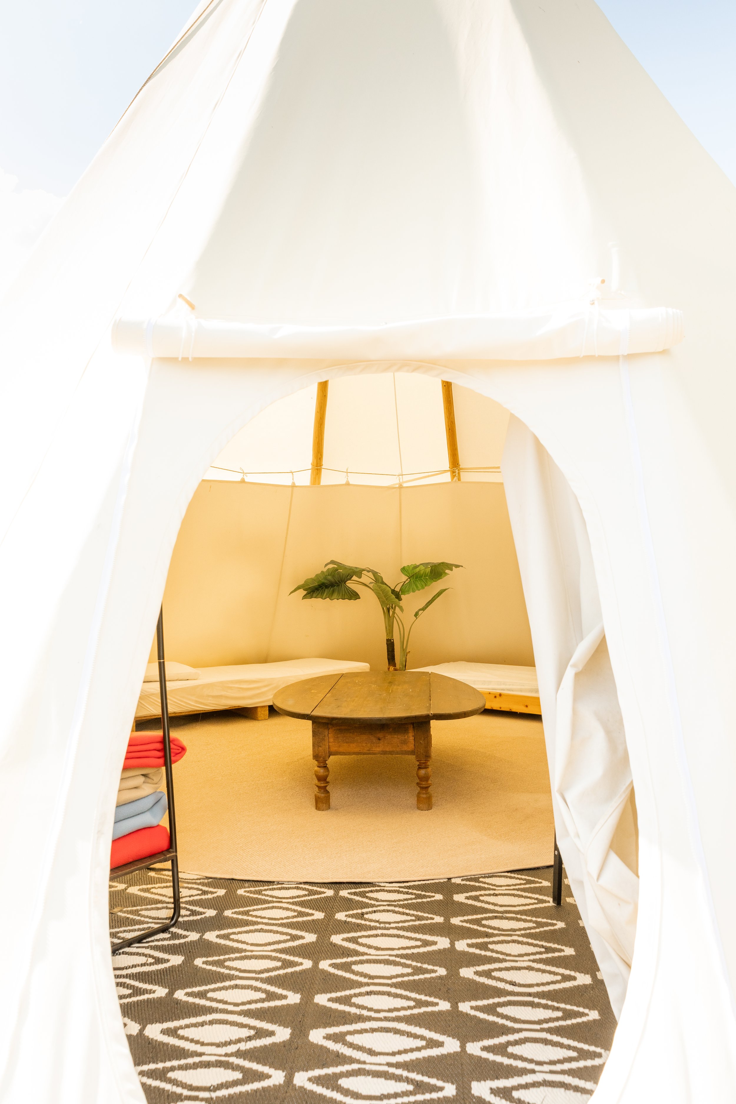 porte-tipis-domaine-marmande.jpg
