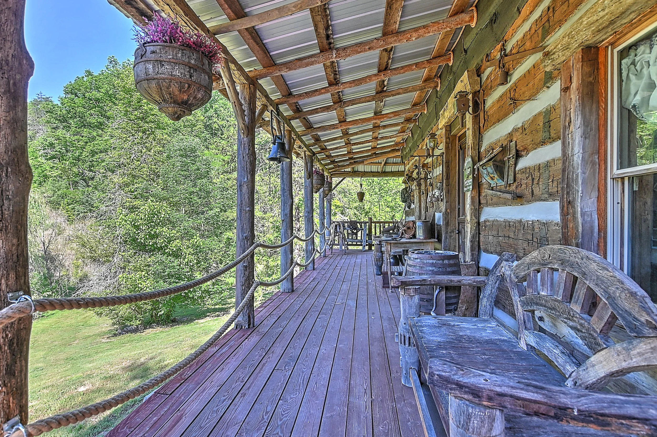 3388 Flower Gap Rd DS-37.jpg