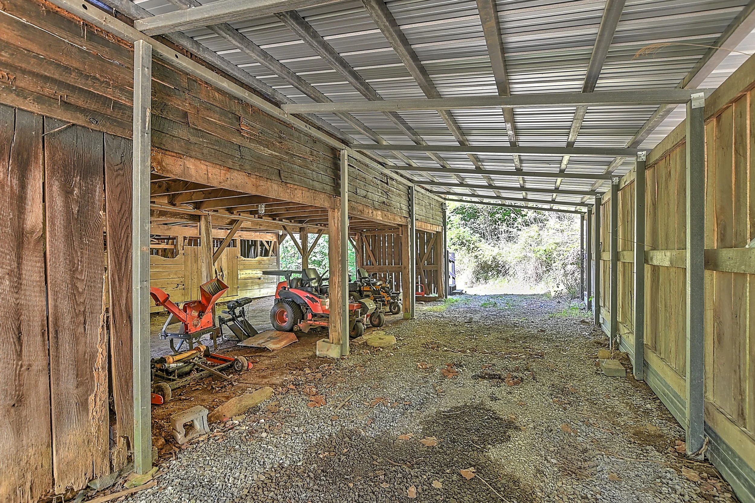 3388 Flower Gap Rd DS-126.jpg