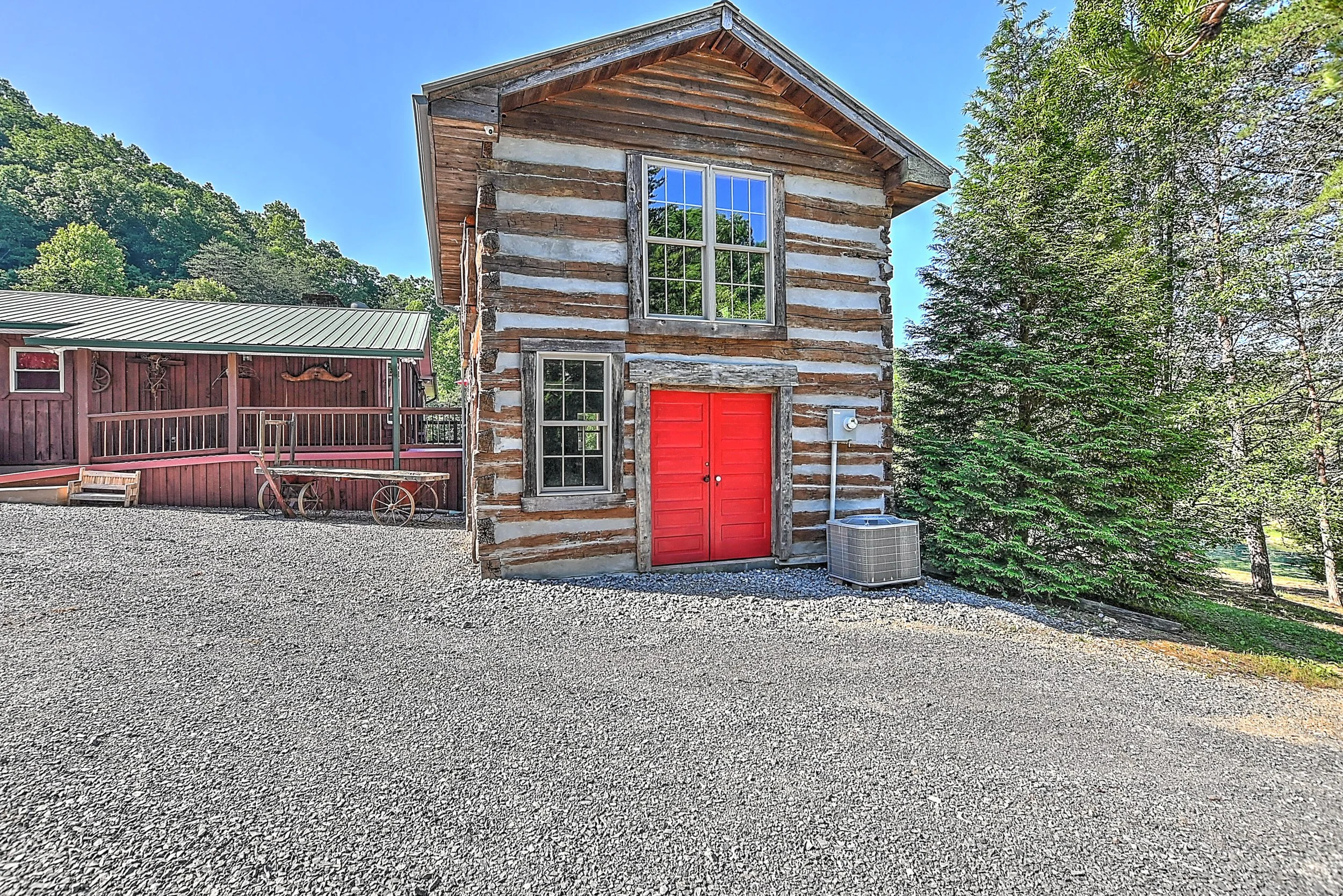 3388 Flower Gap Rd DS-28.jpg