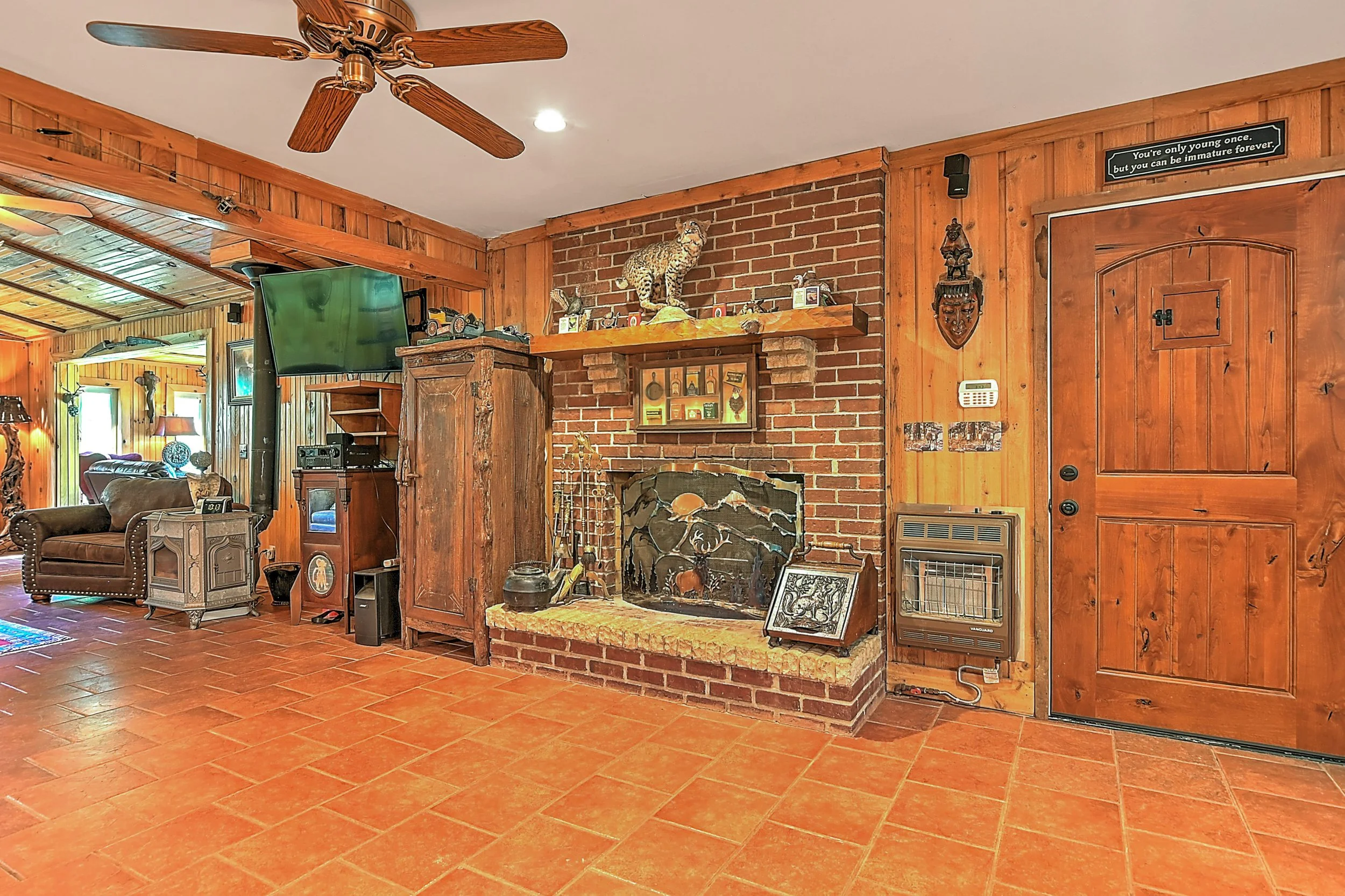 3388 Flower Gap Rd DS-56.jpg