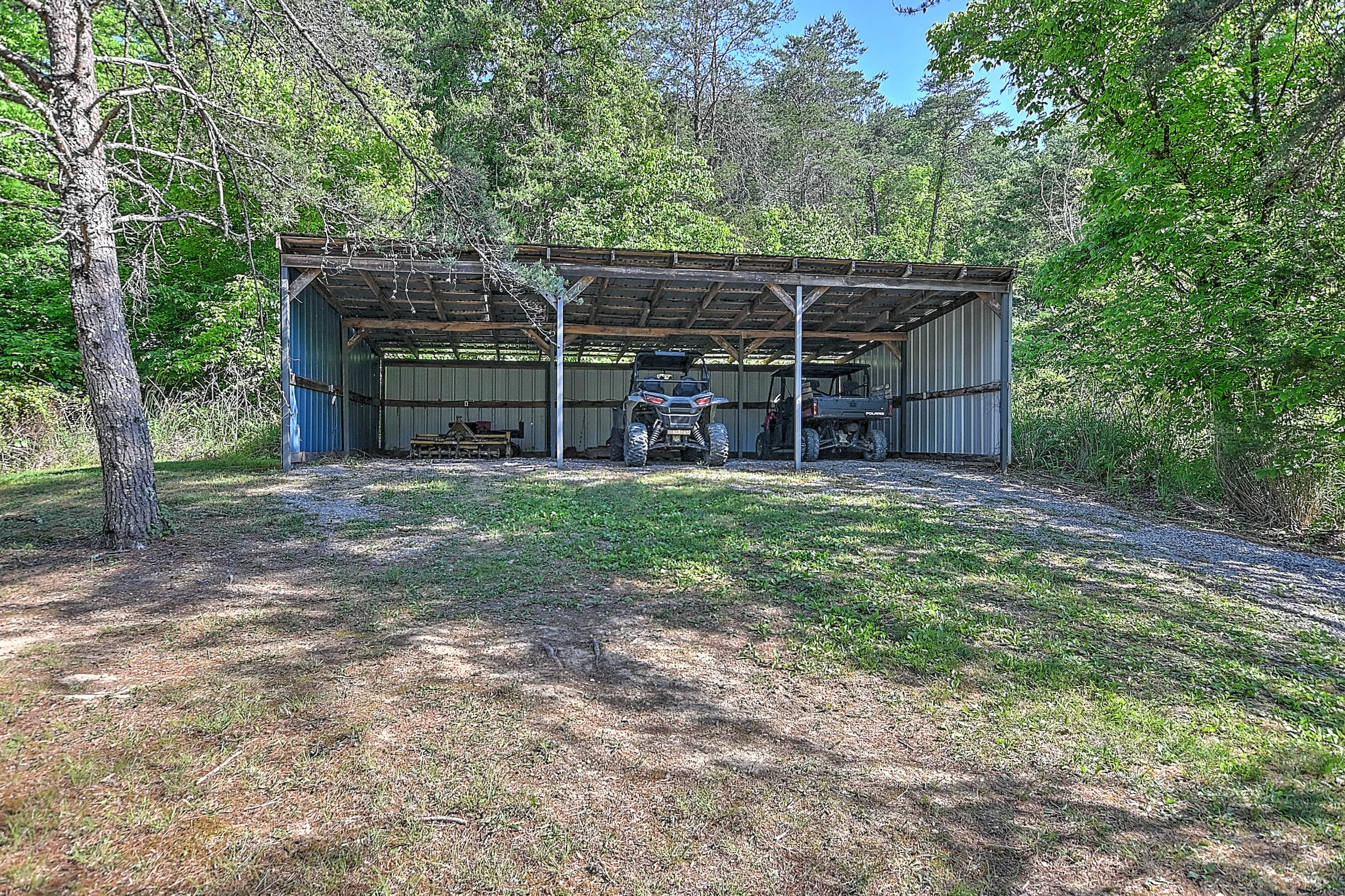 3388 Flower Gap Rd DS-23.jpg