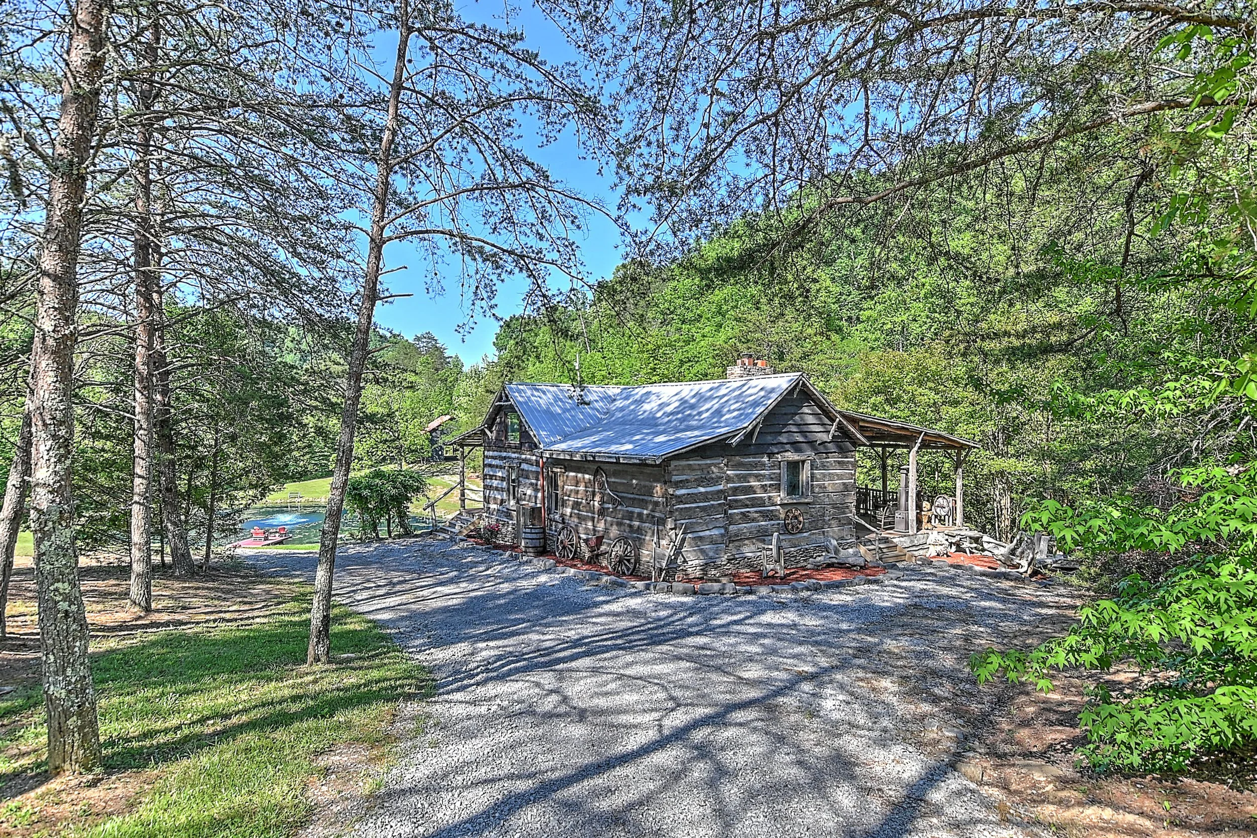 3388 Flower Gap Rd DS-27.jpg