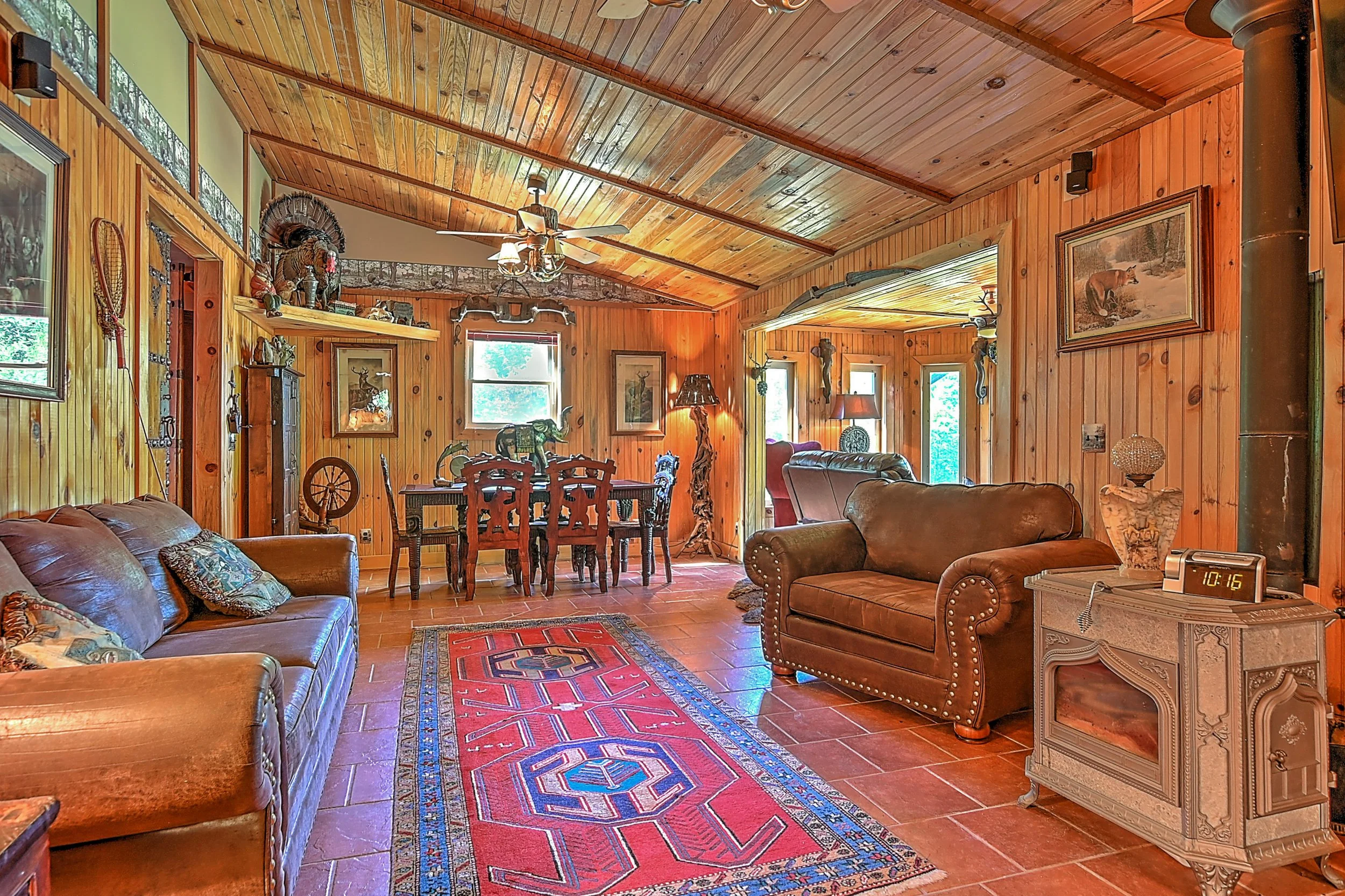 3388 Flower Gap Rd DS-63.jpg