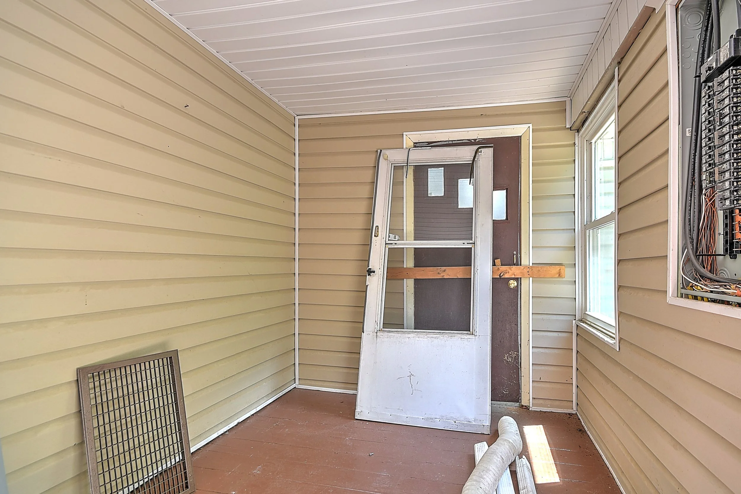 3449 TN-126 DS-60.jpg