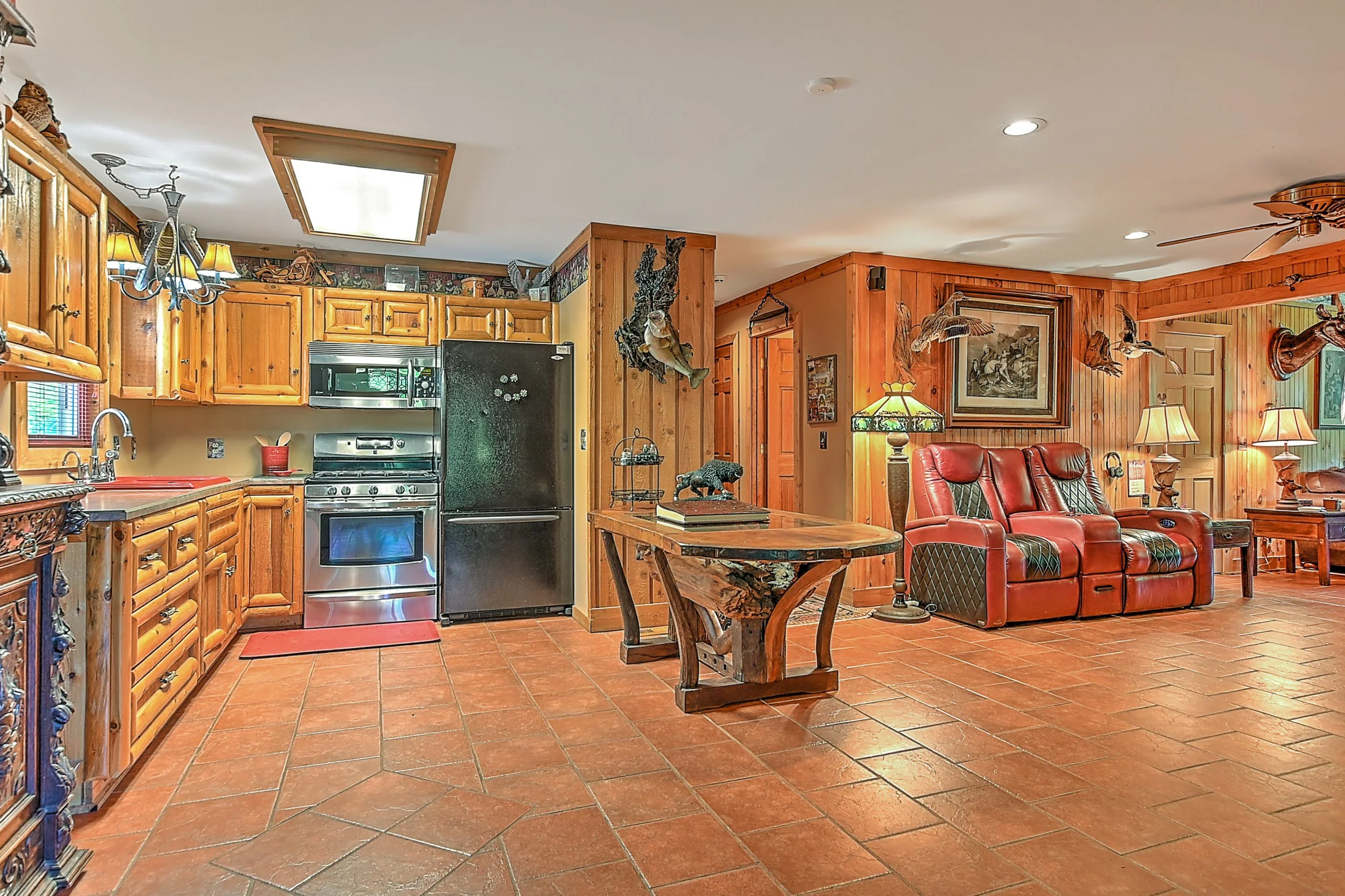 3388 Flower Gap Rd DS-59.jpg