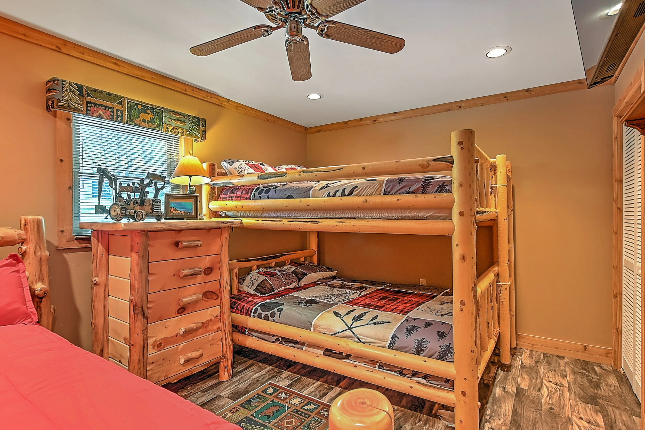 3388 Flower Gap Rd DS-78.jpg