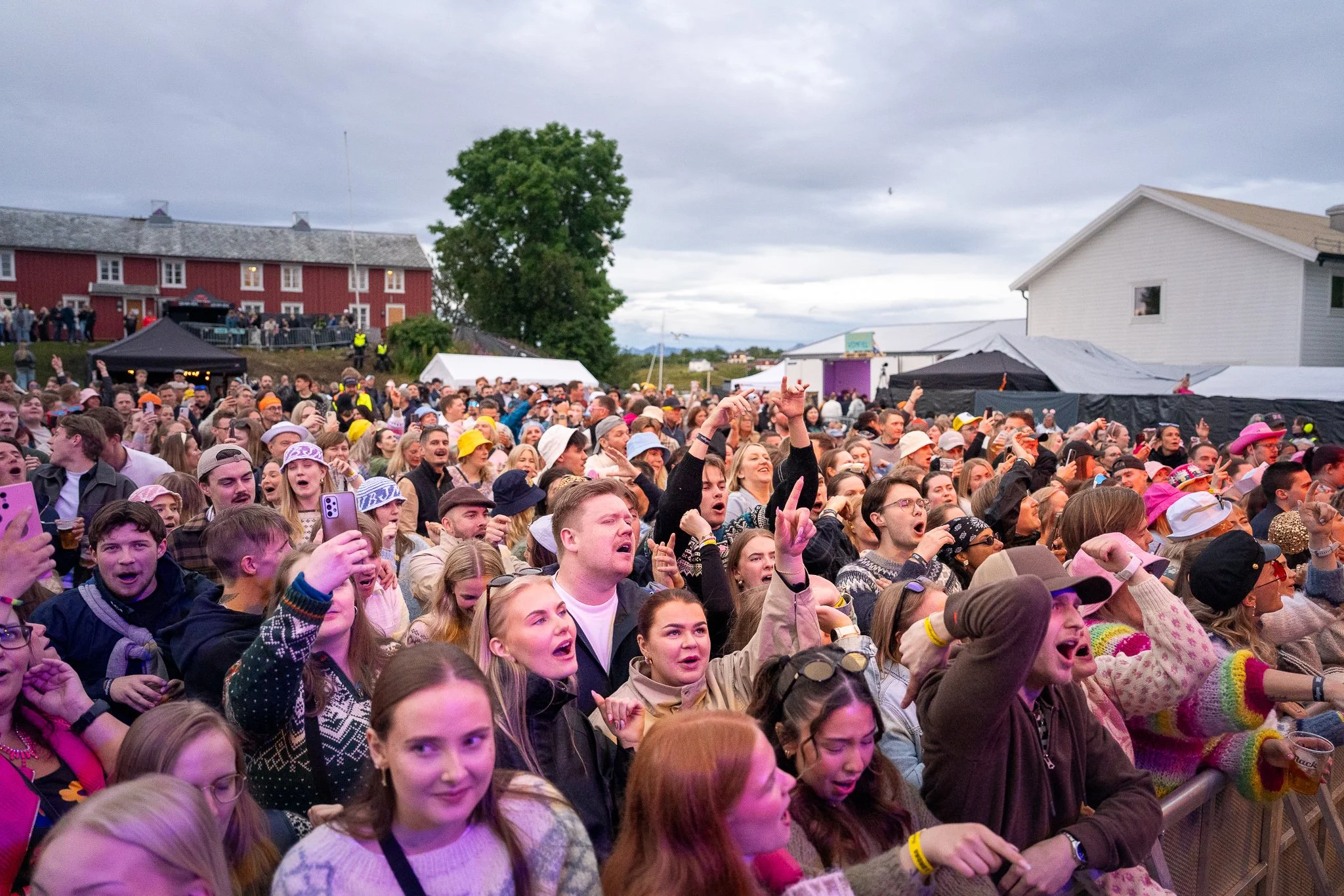 2026.07.25_2210_Huinndagan_SirkusEliasen_LR_ABO07411_@Amundoest-@lillebrornorge.jpg
