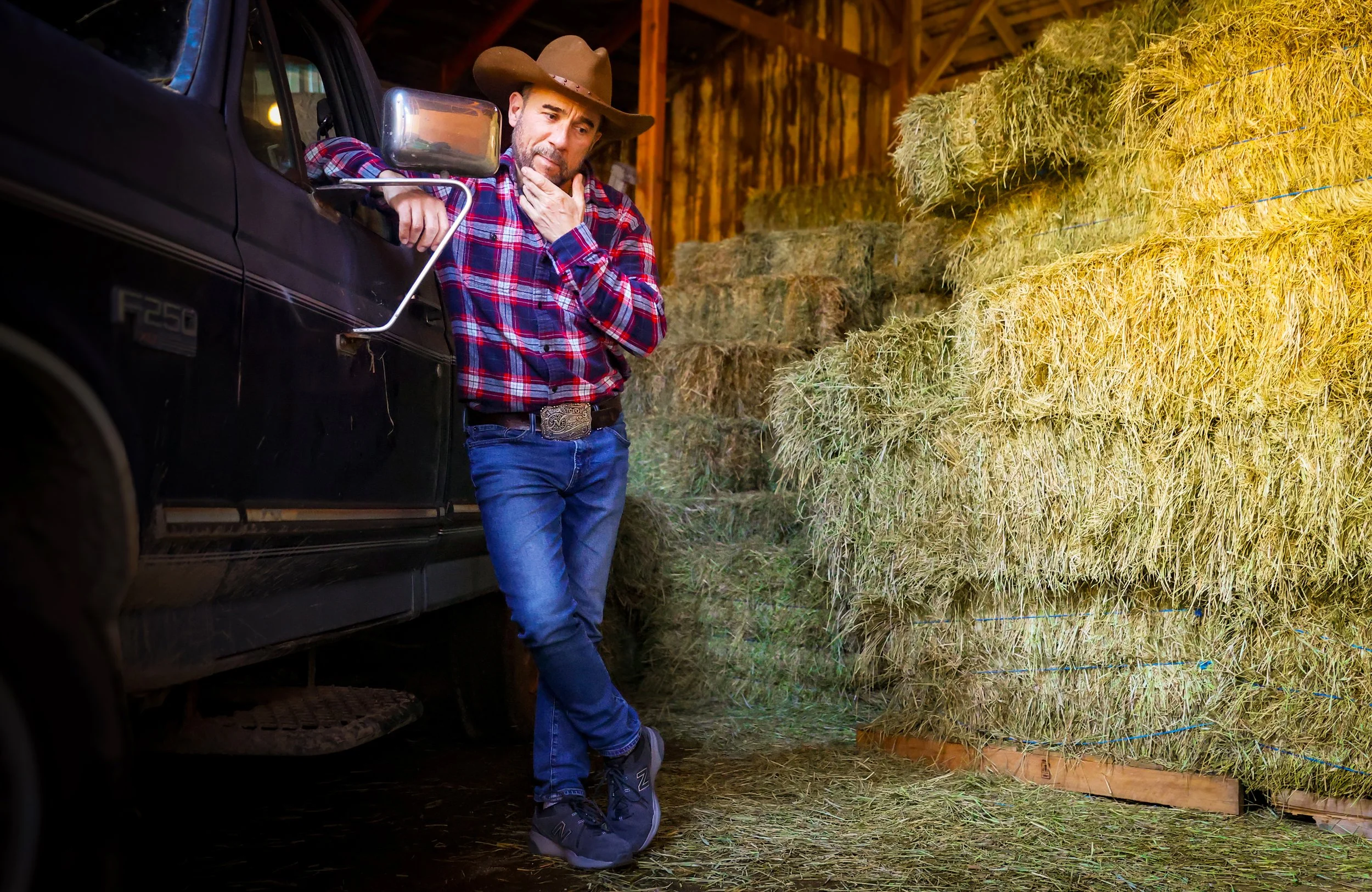 #cowboylife #westernstyle #moderncowboy #ranchlife #westernliving
#americana #countrylife #ruggedstyle #heritagefashion
#authenticwestern #cowboyculture #workingcowboy #ranchliving #westernfashion
#cowboylook #westernportrait #countrymen
#ranchvibes 