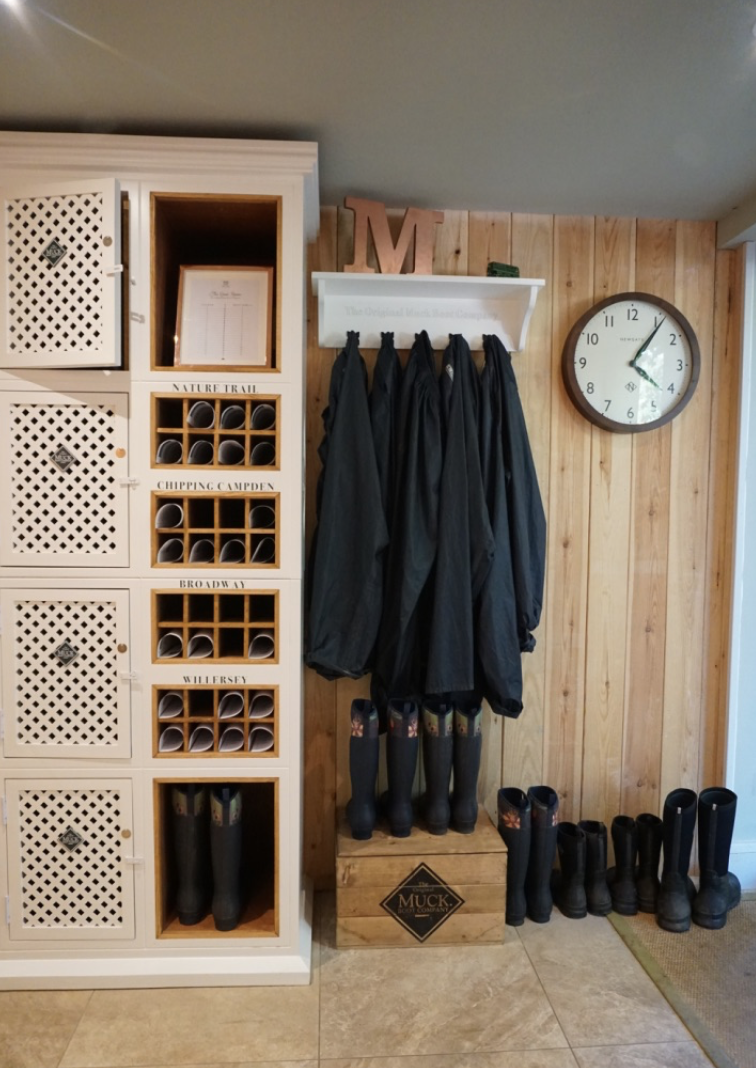 welly room fish hotel cotswolds