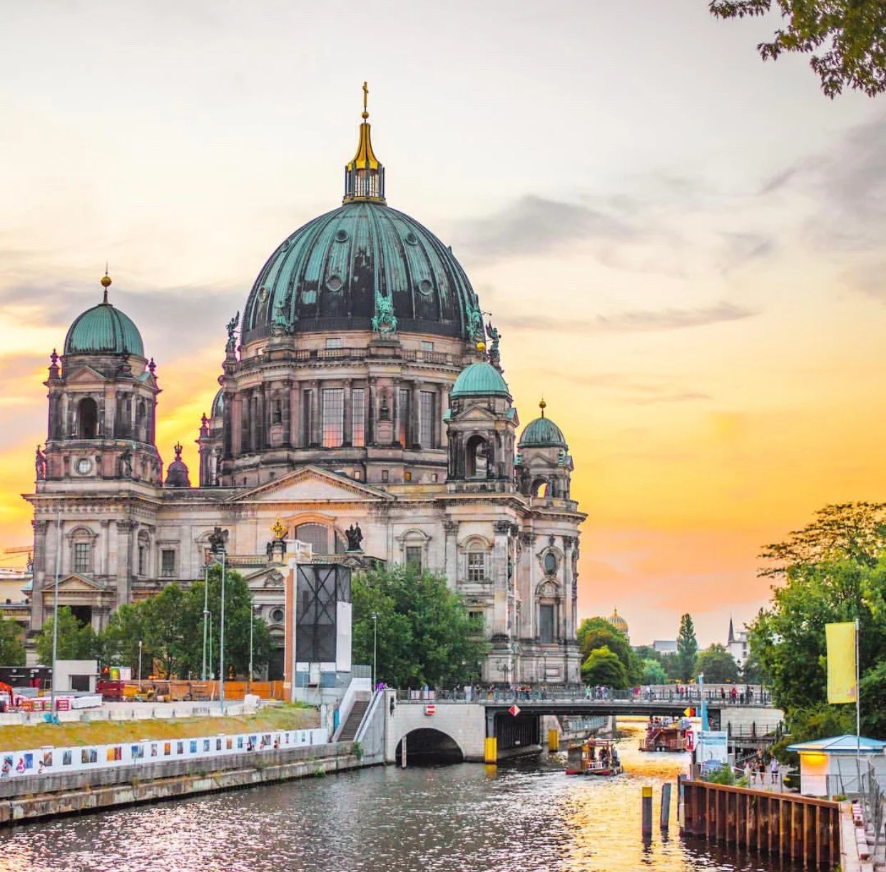 Image c/o Augusta Leigh Photography of SnapSquad