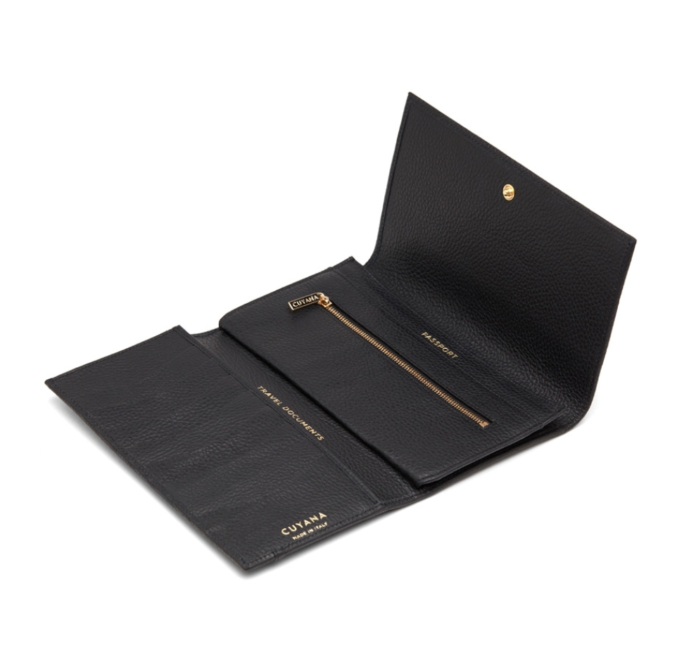 CUYANA TRAVEL WALLET