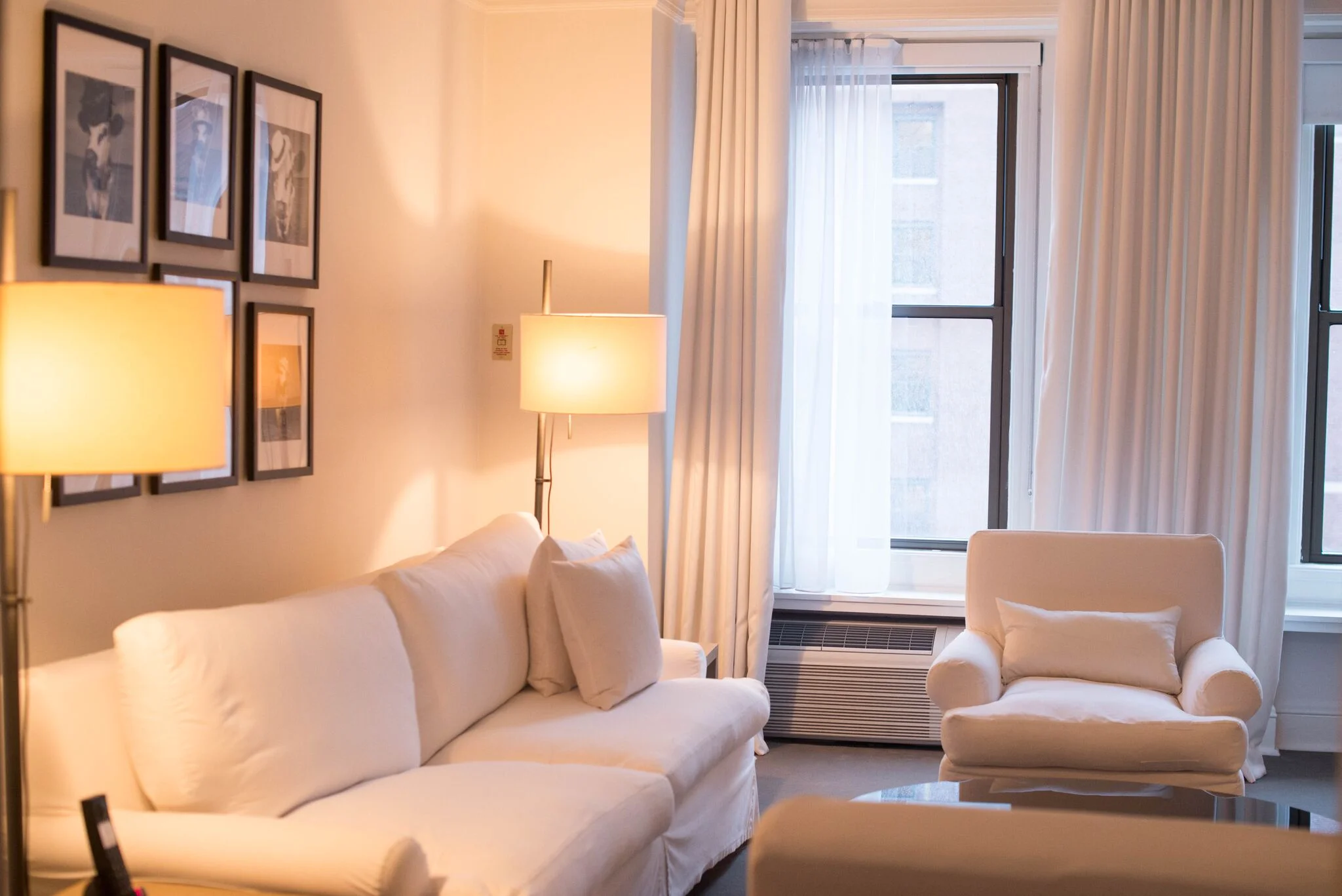 ambassador hotel chicago il