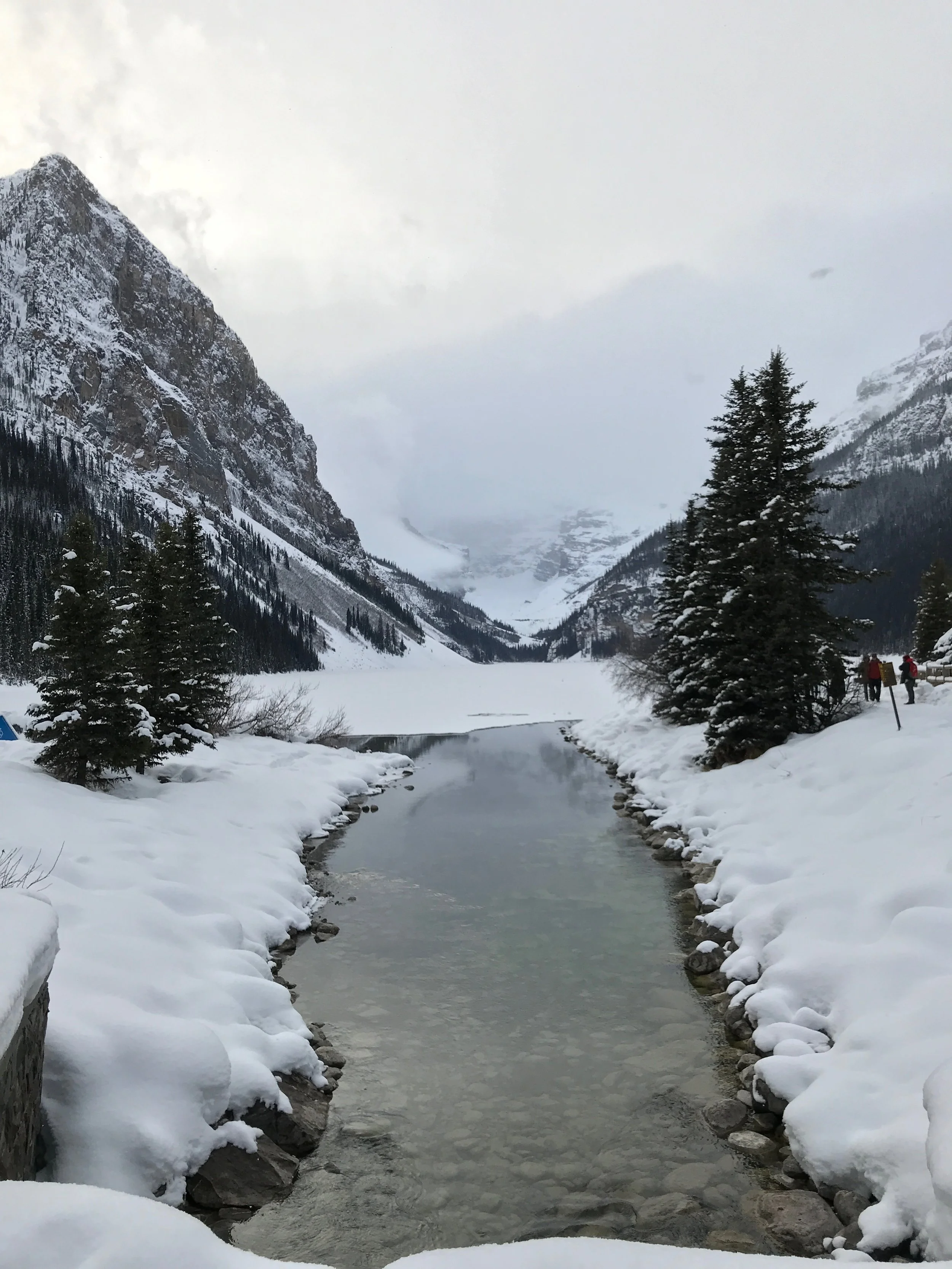 FAIRMONT CHATEAU LAKE LOUISE