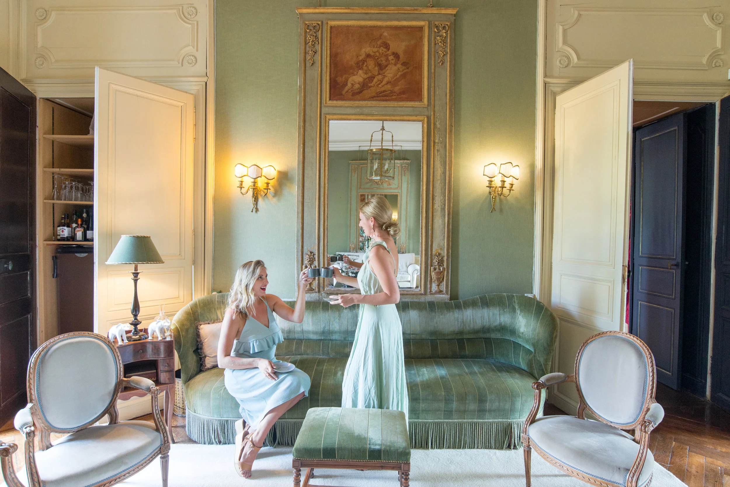 SHOES: NISOLO | DRESS: MANGO Image c/o Augusta Leigh Photography of SnapSquad