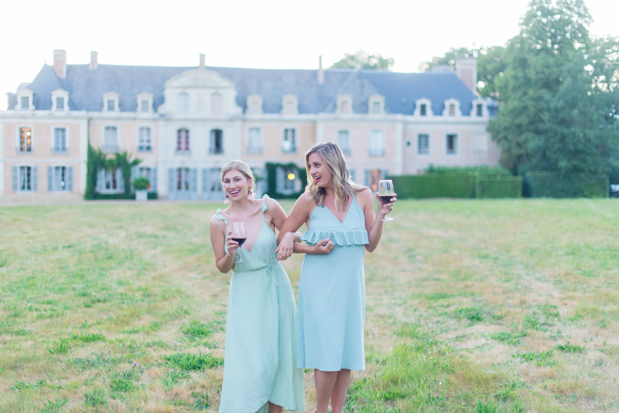 SHOES: NISOLO | DRESS: MANGO