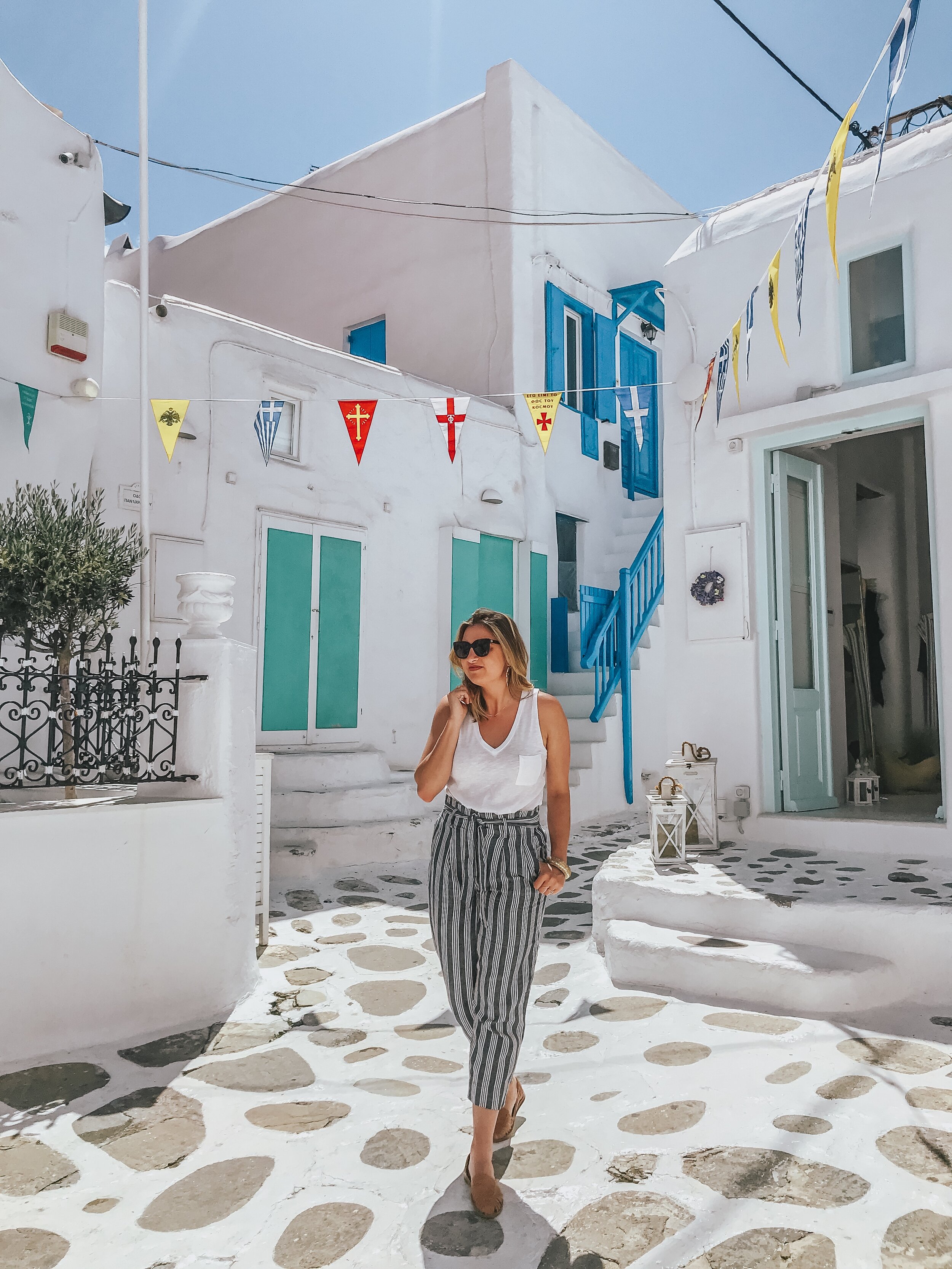 MYKONOS TRAVEL GUIDE