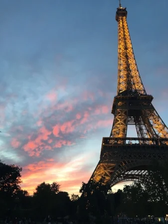 eiffel tower paris france