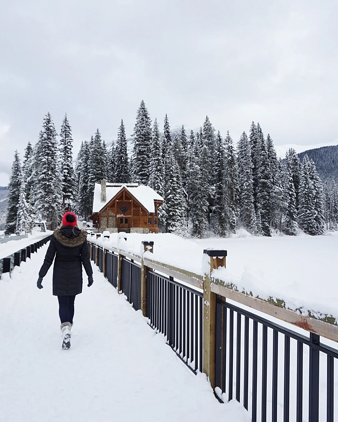 emerald lake lodge banff