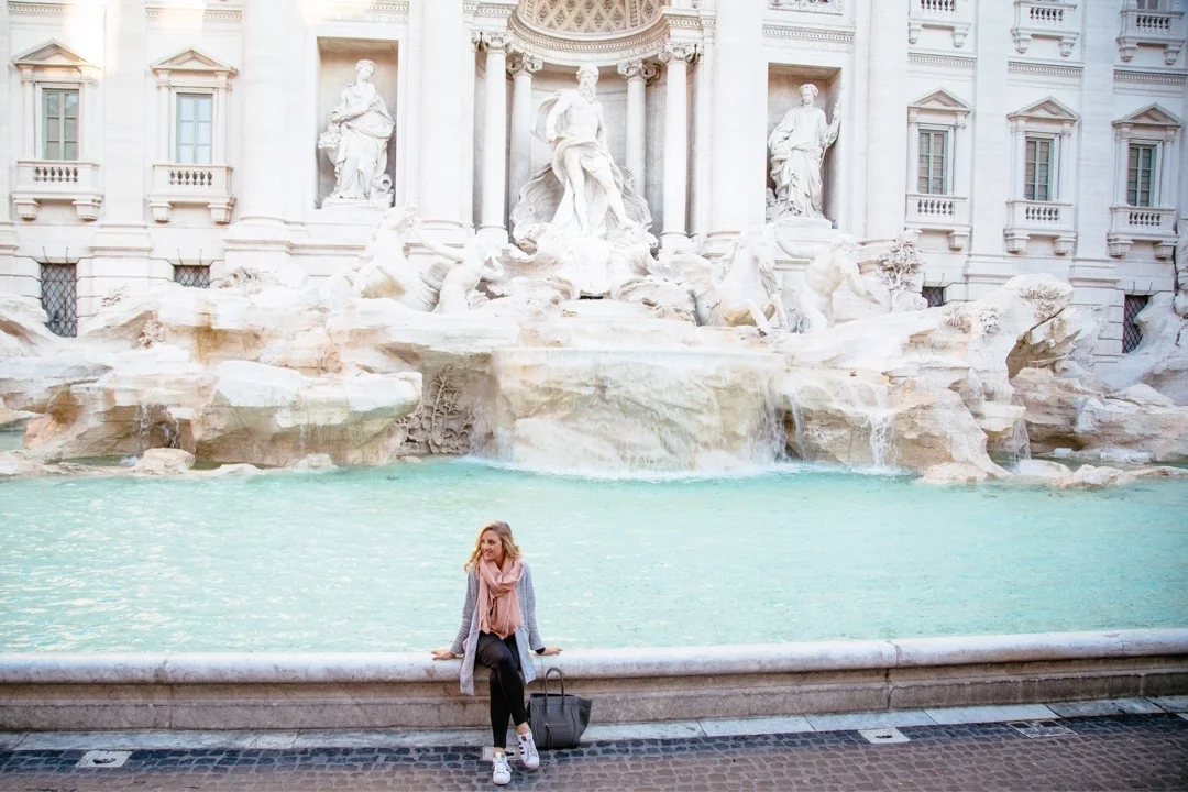 TREVI FOUNTAIN ROME ITALY