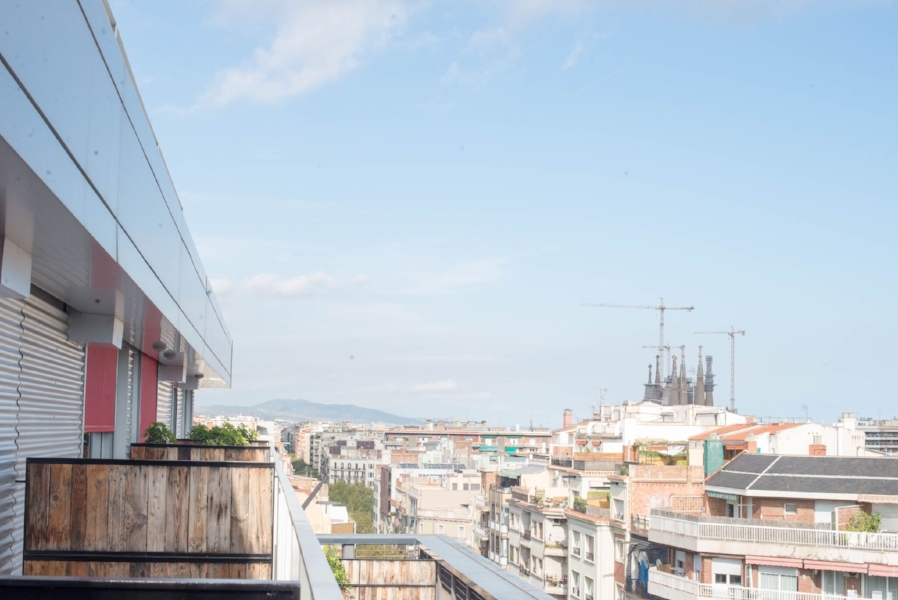 where to stay in barcelona