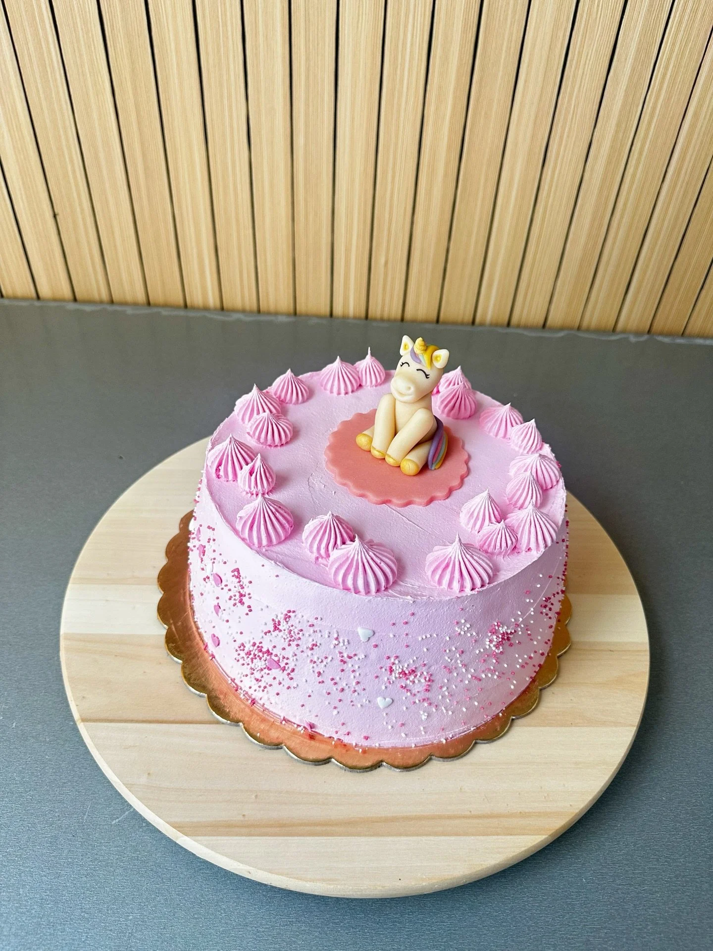 Žužov&aacute; 🎂🦄 na želanie 🌈🩷