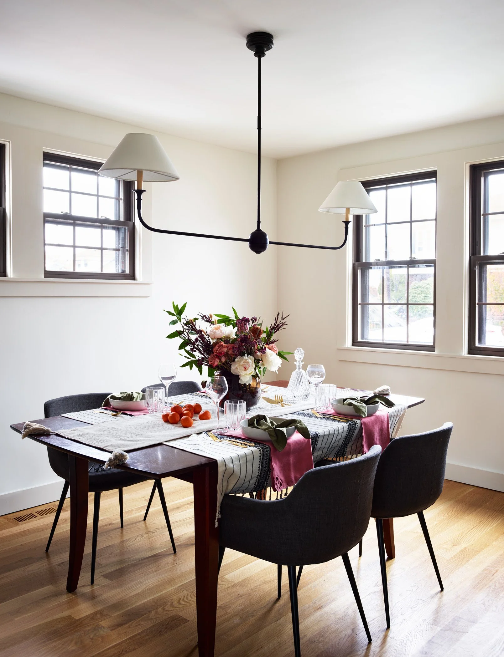 kitchen design
kitchen renovation
contemporary interior design
minimalist interior design
architect near me