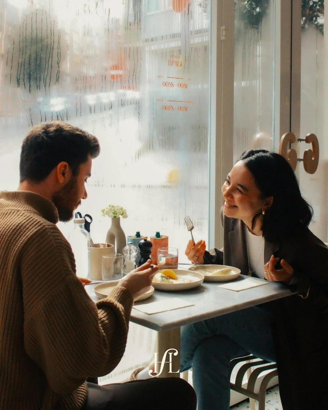 Being &ldquo;Too Nice&rdquo; Isn&rsquo;t Always Kindness

Being kind is a strength.
But when it comes at the cost of your own needs,
it can quietly turn into something else.

Saying yes when you mean no
Avoiding difficult conversations
Accepting less