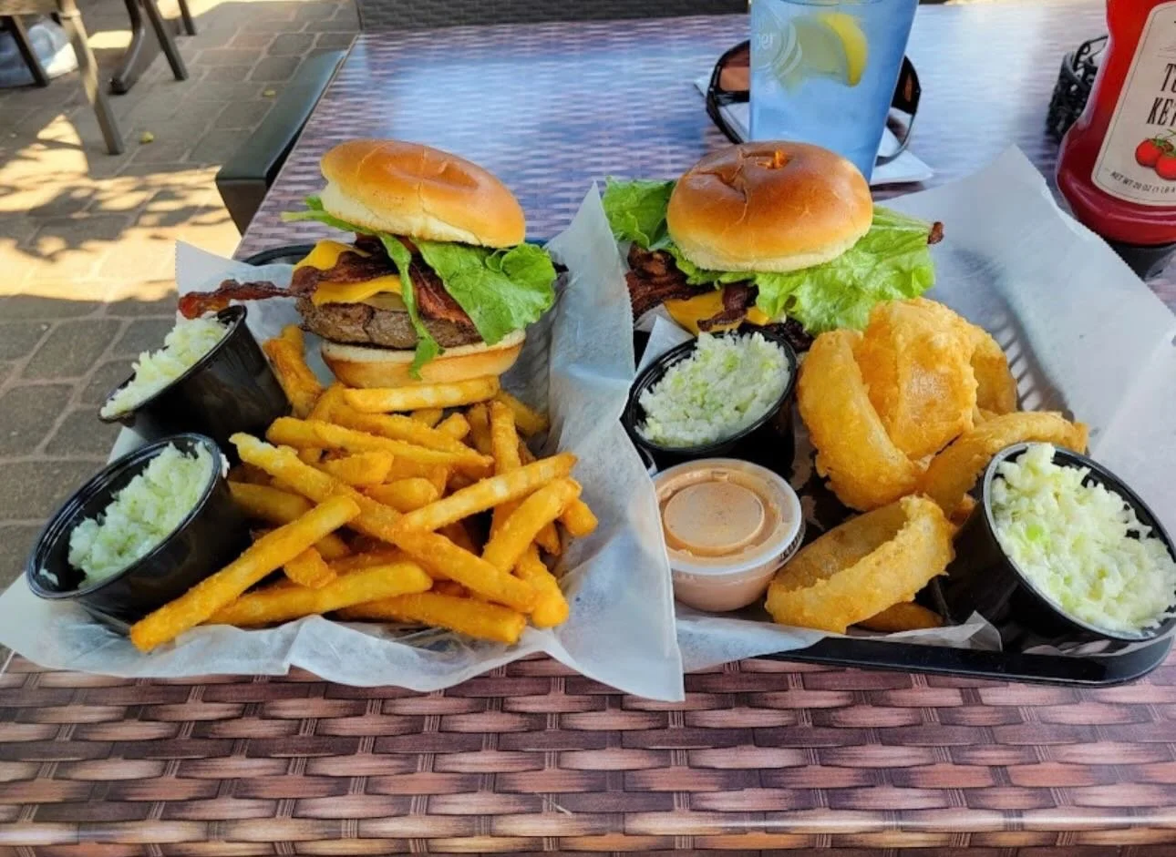 📍 Community Highlight: Gahanna Grill 

A local staple known for its famous &ldquo;creek chips&rdquo; and relaxed atmosphere. Perfect for grabbing dinner with friends or watching the game just minutes from home. 🍔  #eatlocal #gahannaeats