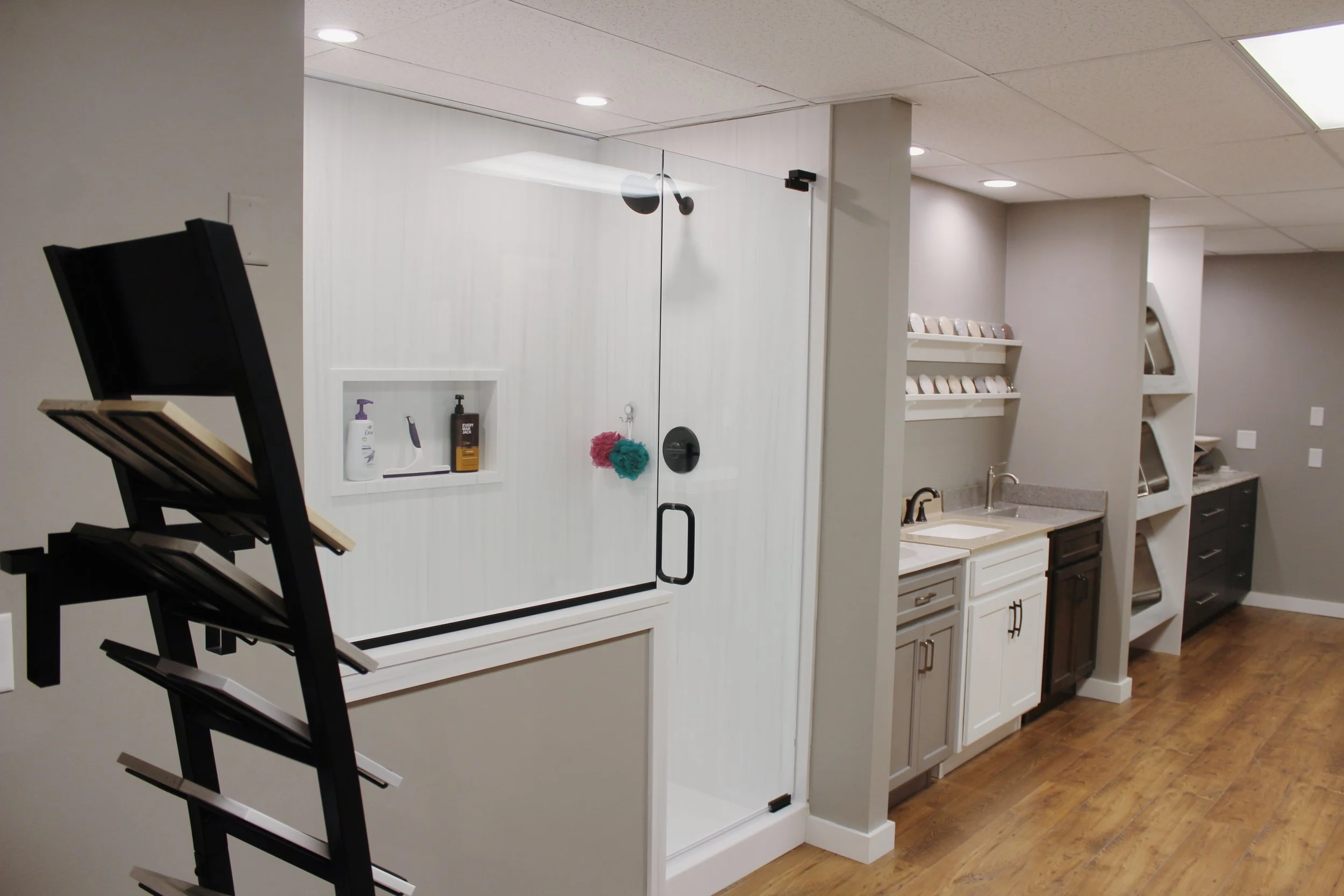 Vanity Room 2.jpeg