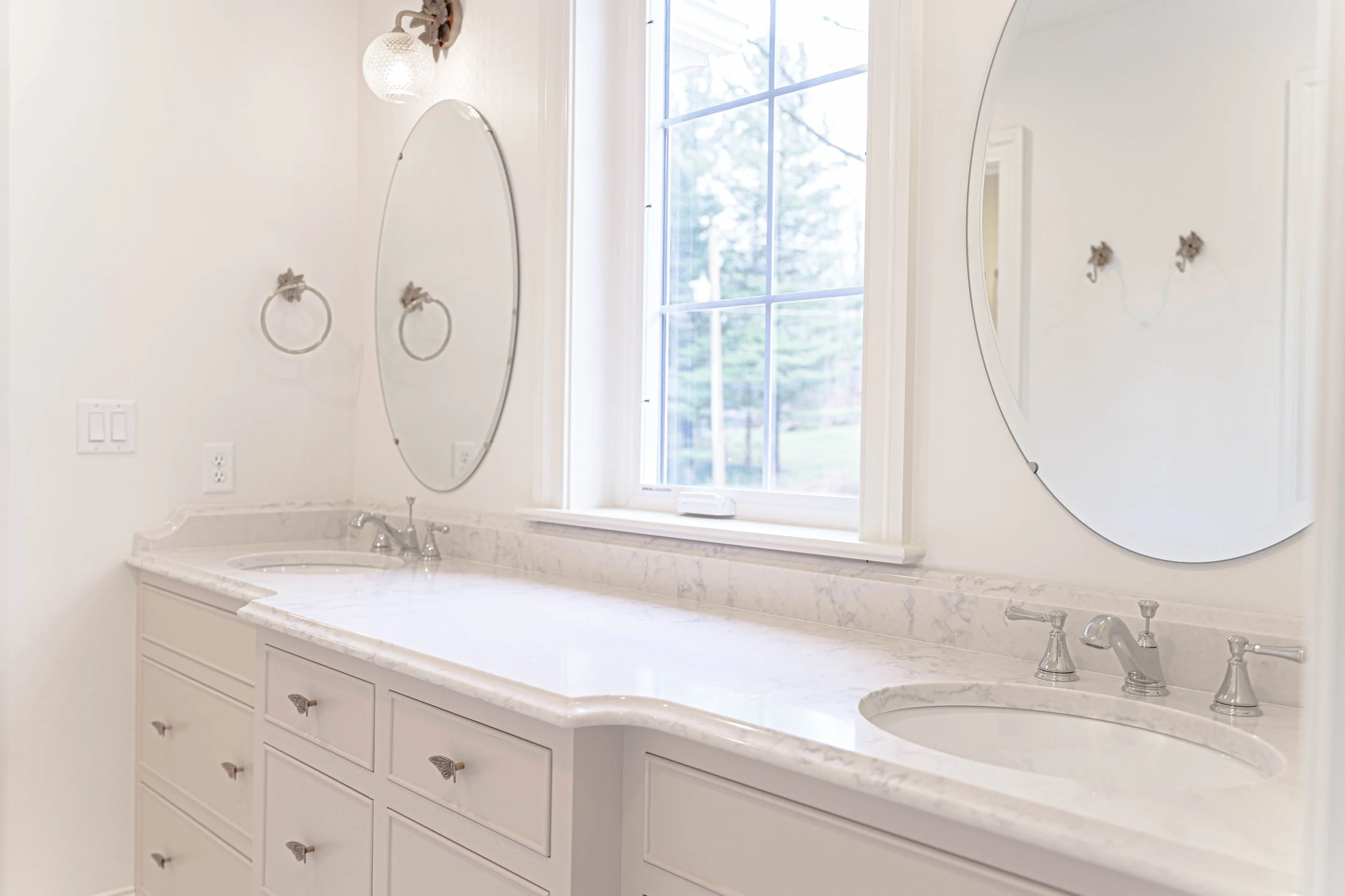 Kitchen & Bathroom Remodeling
