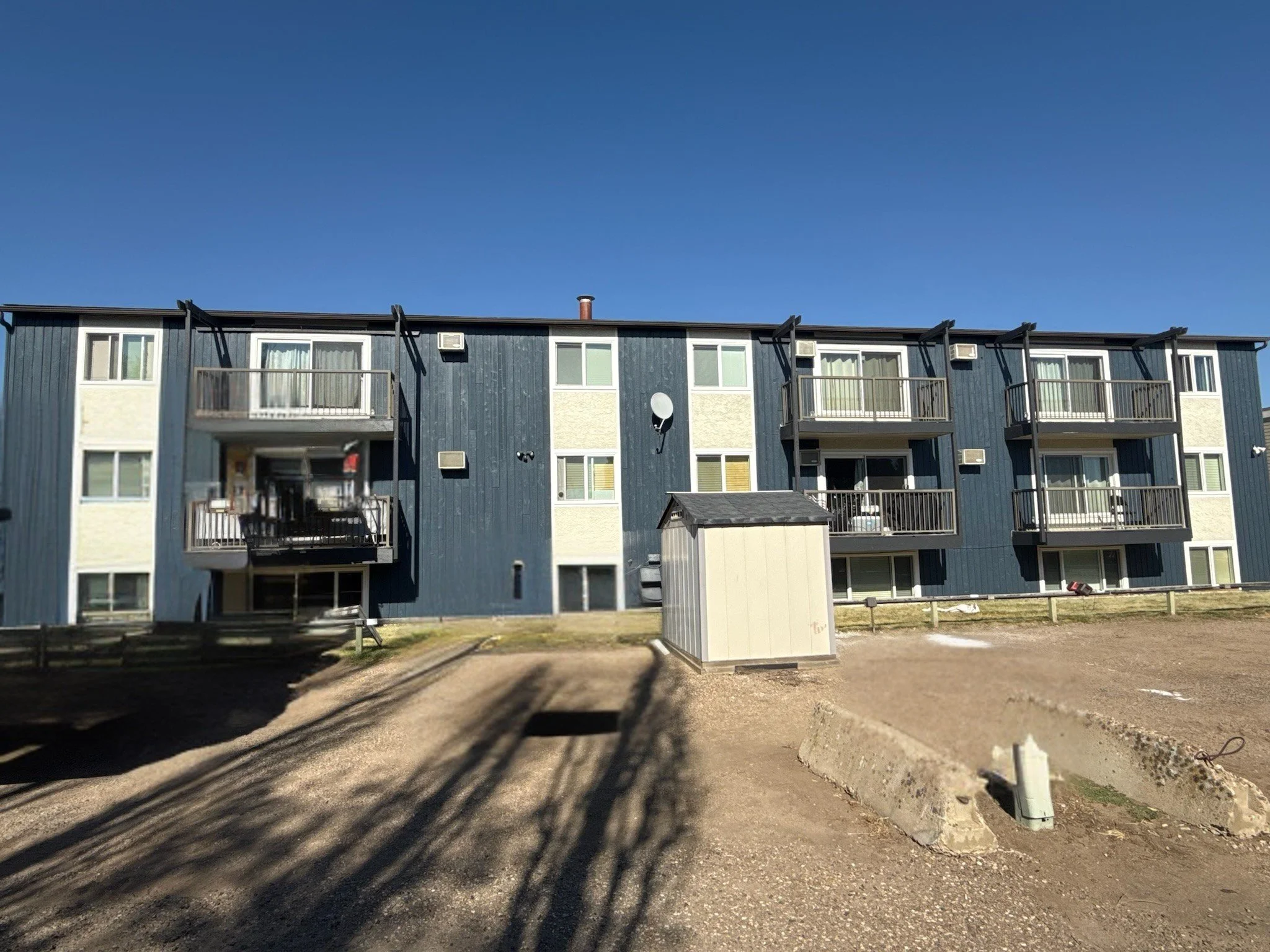 Single-Family vs Multifamily Real Estate: Why Valuation Works Completely Differently