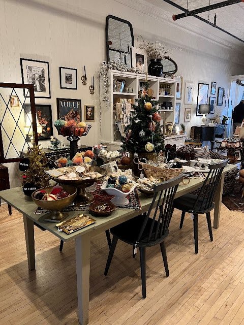 House of Charlemagne Store Design