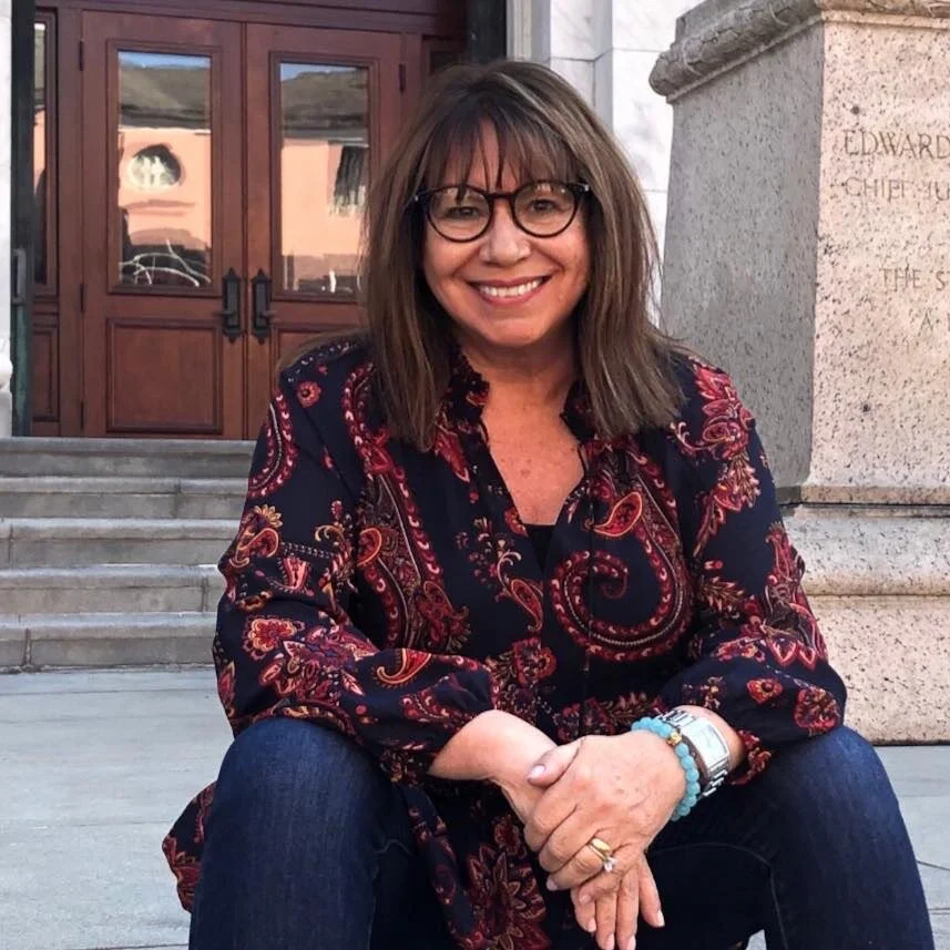 Georganne Bender Headshot