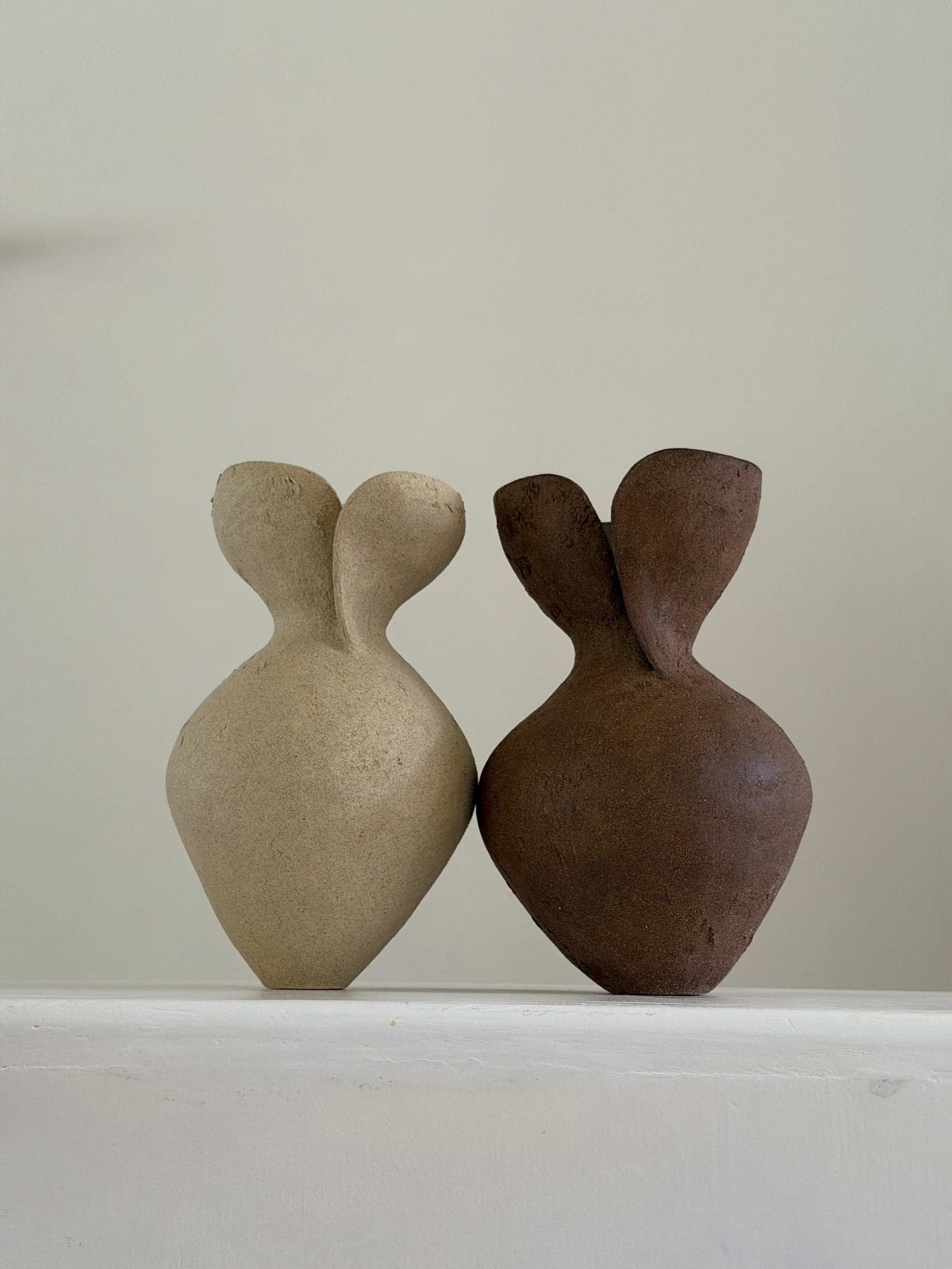 Silhouette Vase in Brown by Anastasia Babenko — tracing a woman's full, rounded silhouette in warm brown stoneware, sculptural decor for