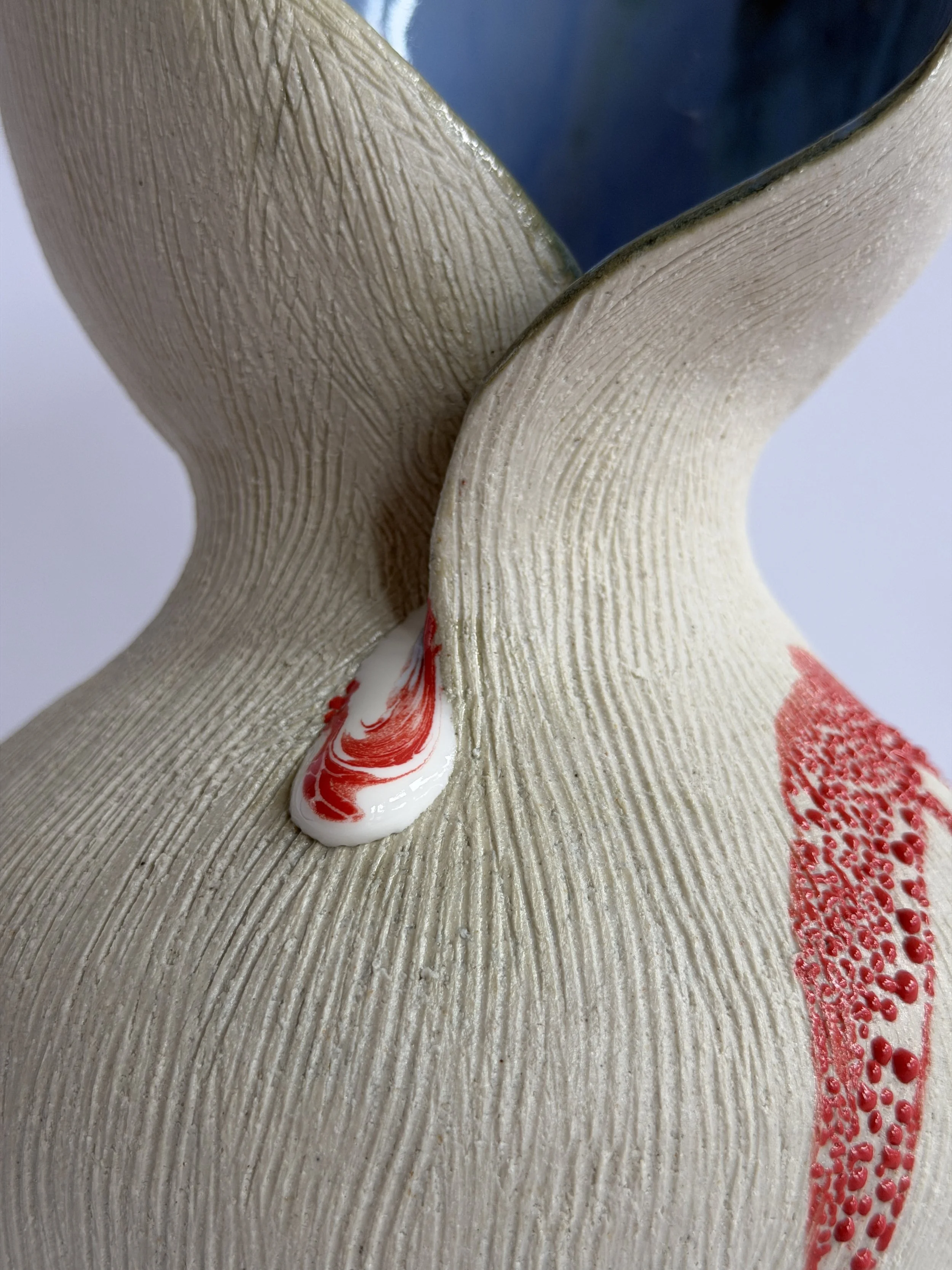 She 6 — hand-built ceramic vase in the form of a resting woman, soft and full, by Anastasia Babenko