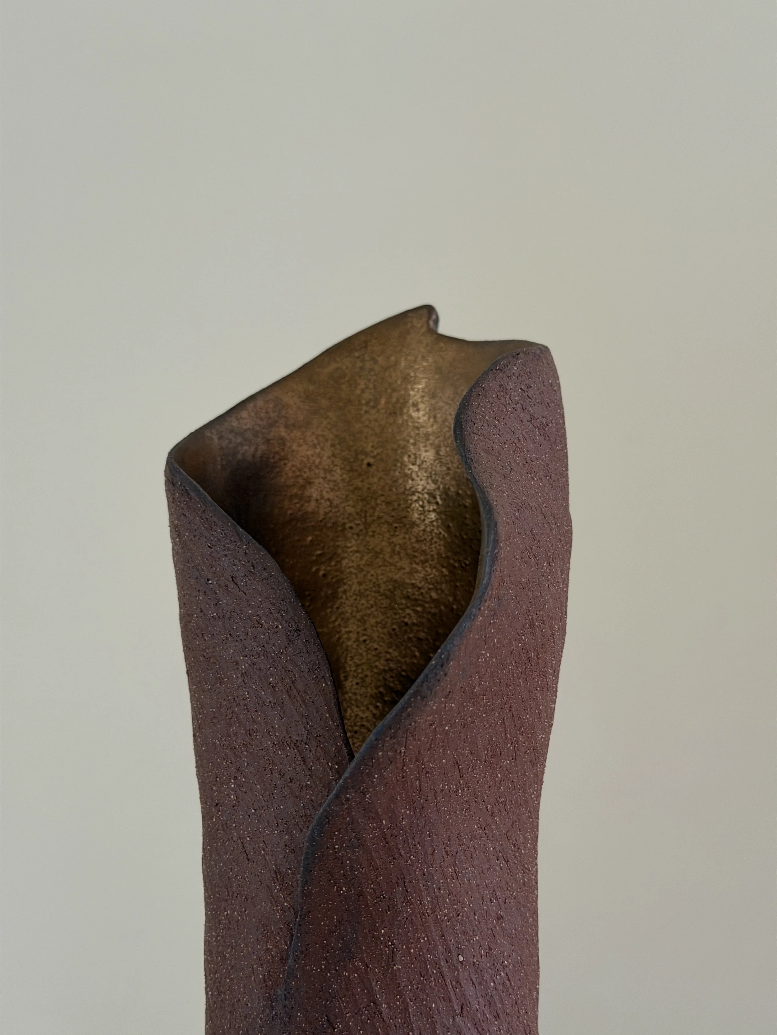 Calla 8, drawn from the calla lily, soft and slightly twisted, in beige stoneware — sculptural ceramic vase made for considered, organic