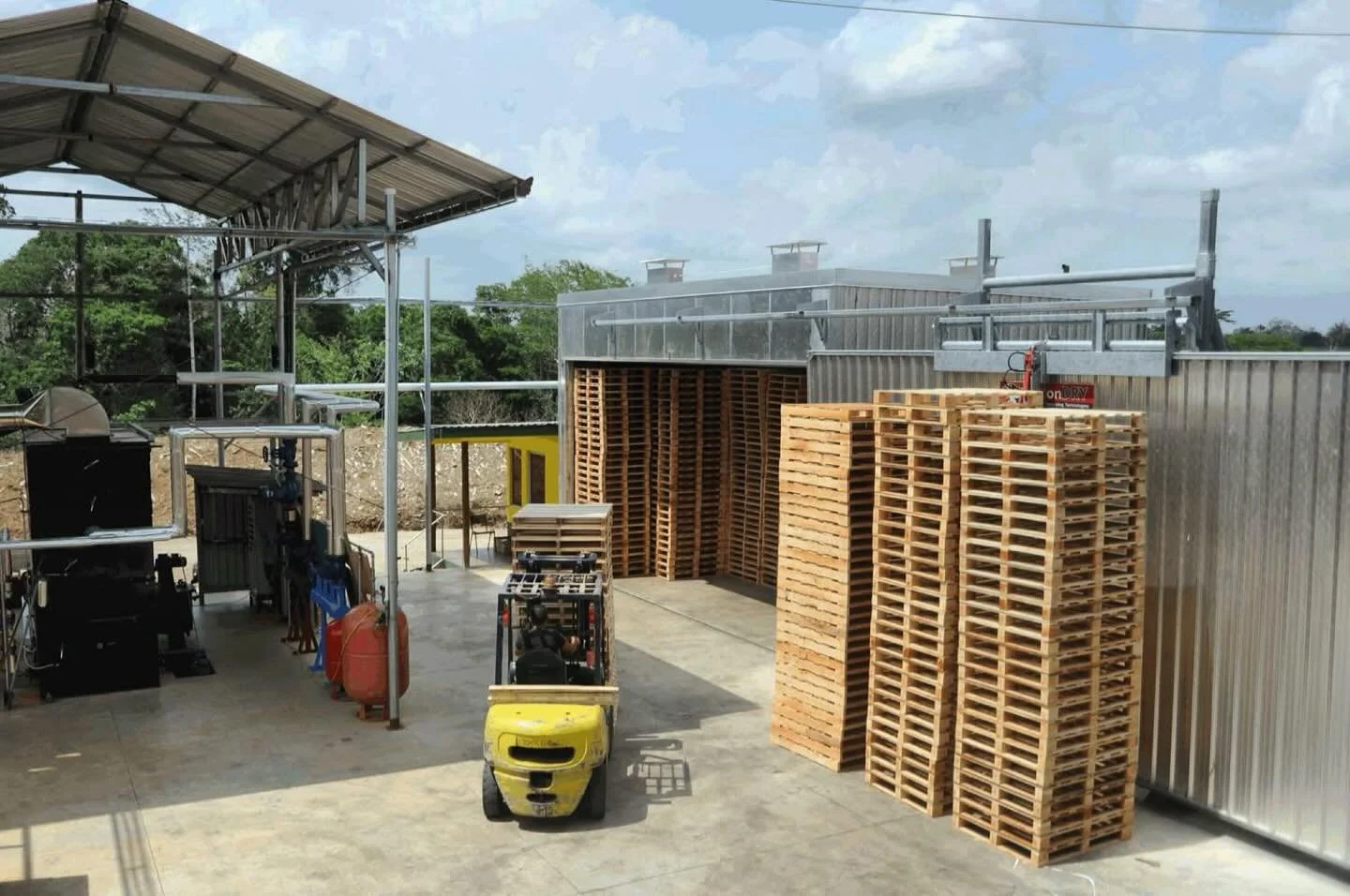 At Silviterra, every decision is rooted in responsibility and innovation. Our wood-drying kiln&mdash;built using the finest Italian drying technology&mdash;is a perfect example. It&rsquo;s more than sustainable. It&rsquo;s engineered to partner with 