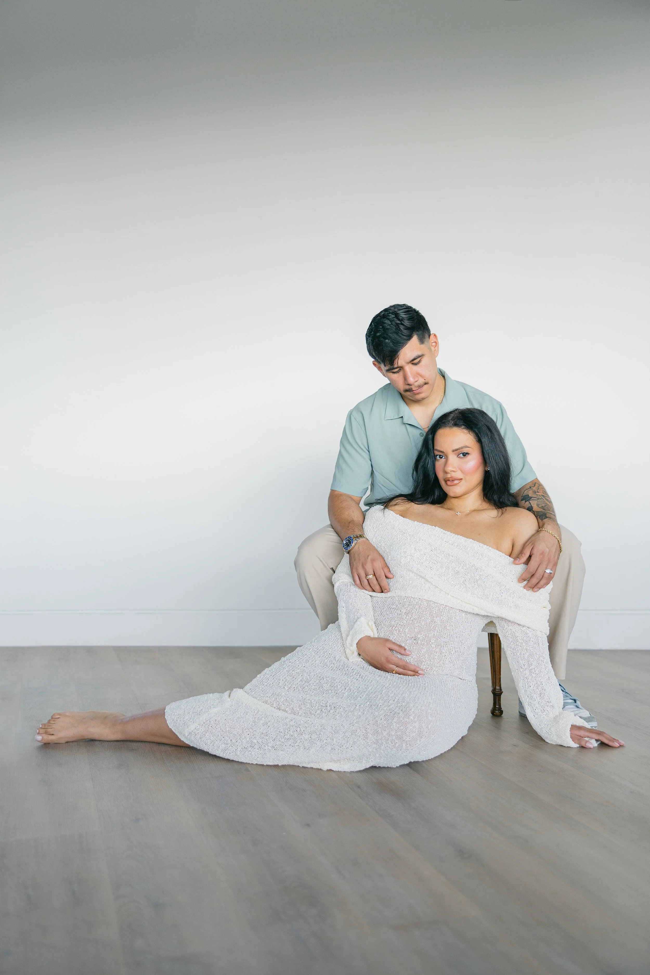 Beautiful expecting mother portrait captured in natural light in Houston
