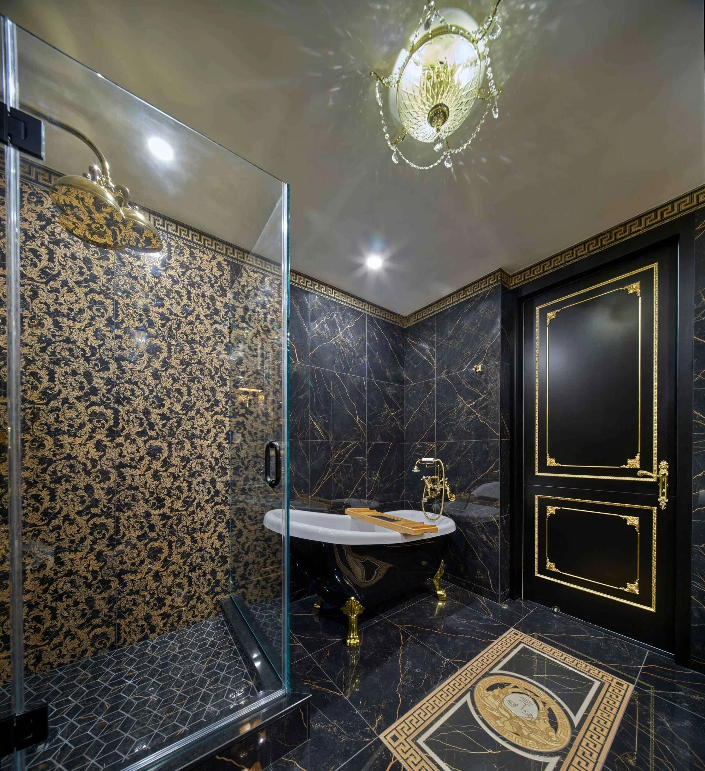 Bathroom 3.jpg