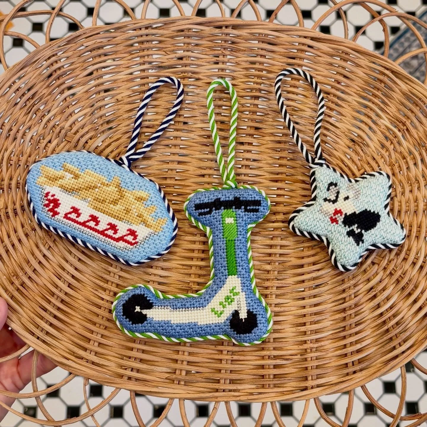 A few more recent finishes for @thepepperpot.co clients! Was I singing Book of Mormon the whole time I worked on these? Yes. Yes I was. @shoppostcardrow for the fries and Book of Mormon star. @naturalstateneedlepoint for the scooter. #needlepointfini