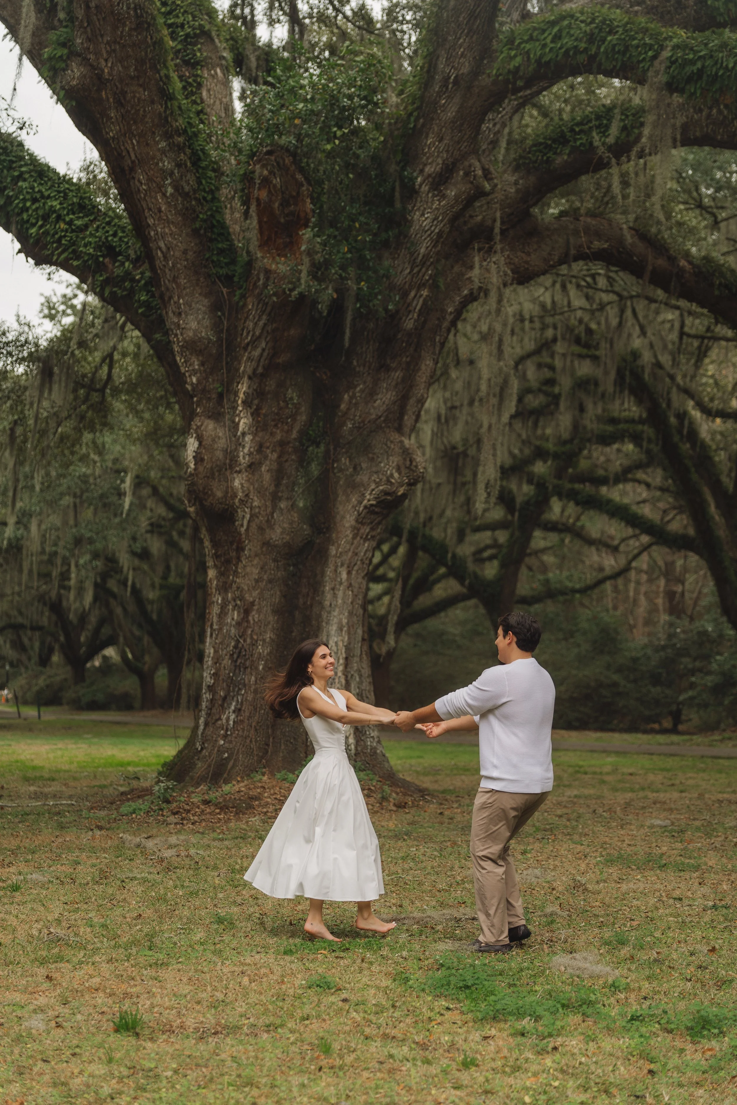 Victoria + Vincent Engagement Photos-17.jpg