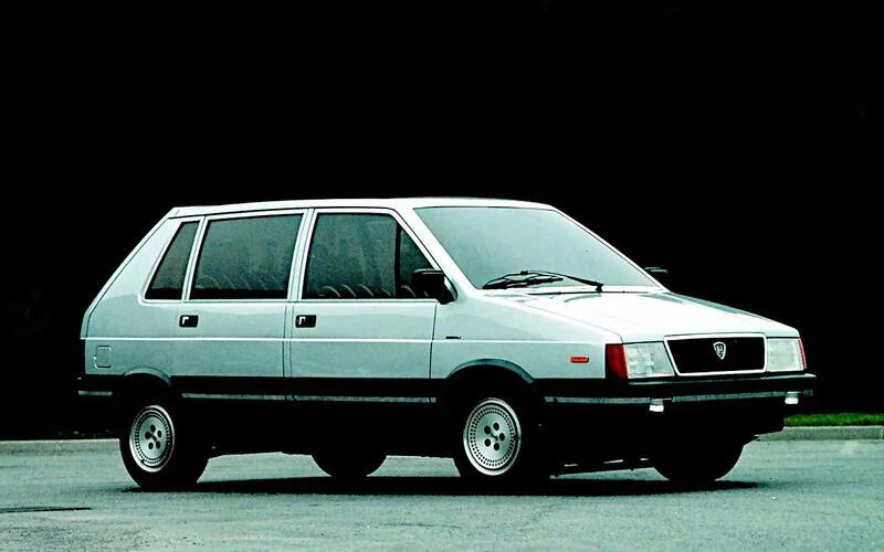Lancia Megagamma