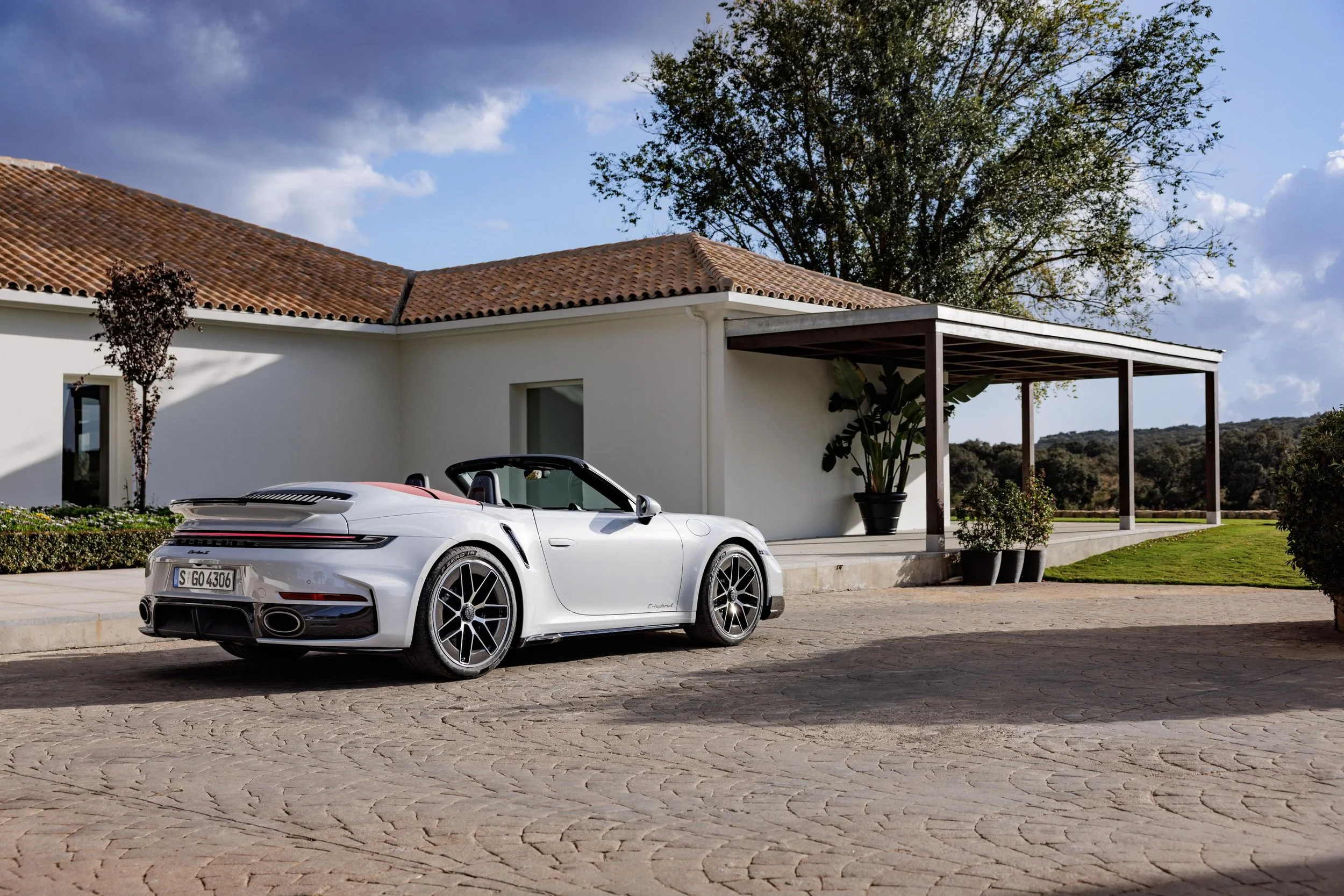 porsche 911 2026 (10).jpg