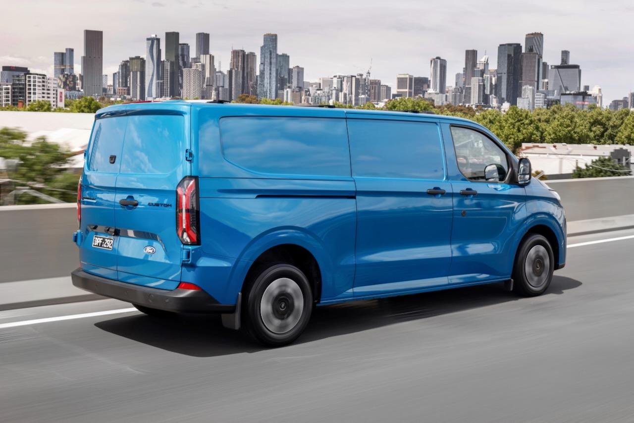2026 ford transit custom (4).jpeg