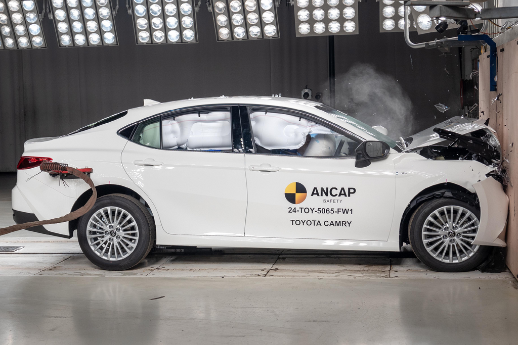 2026 toyota camry  (1).png