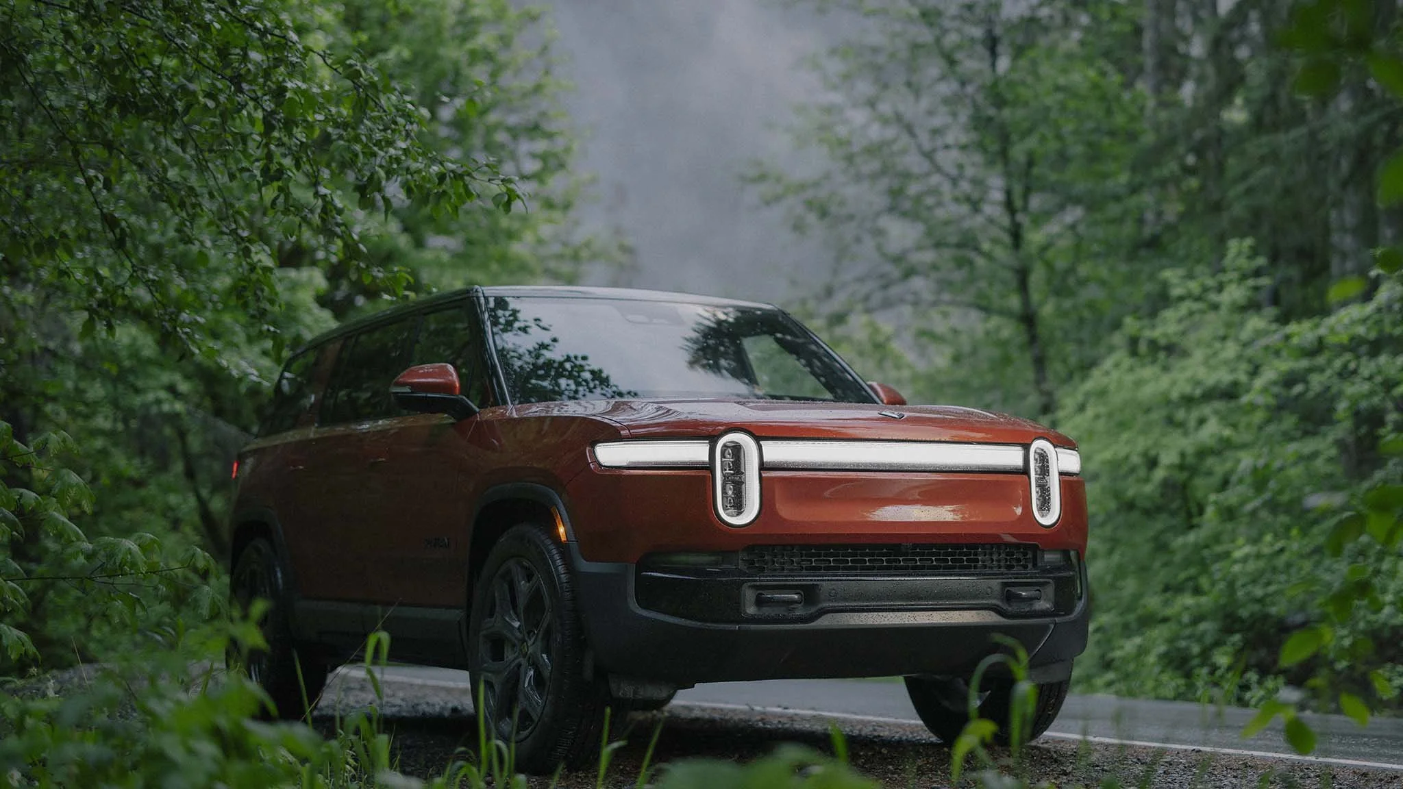 Rivian R1S Türkiye Fiyatı, Çıkış Tarihi, Özellikleri ve İncelemesi ...