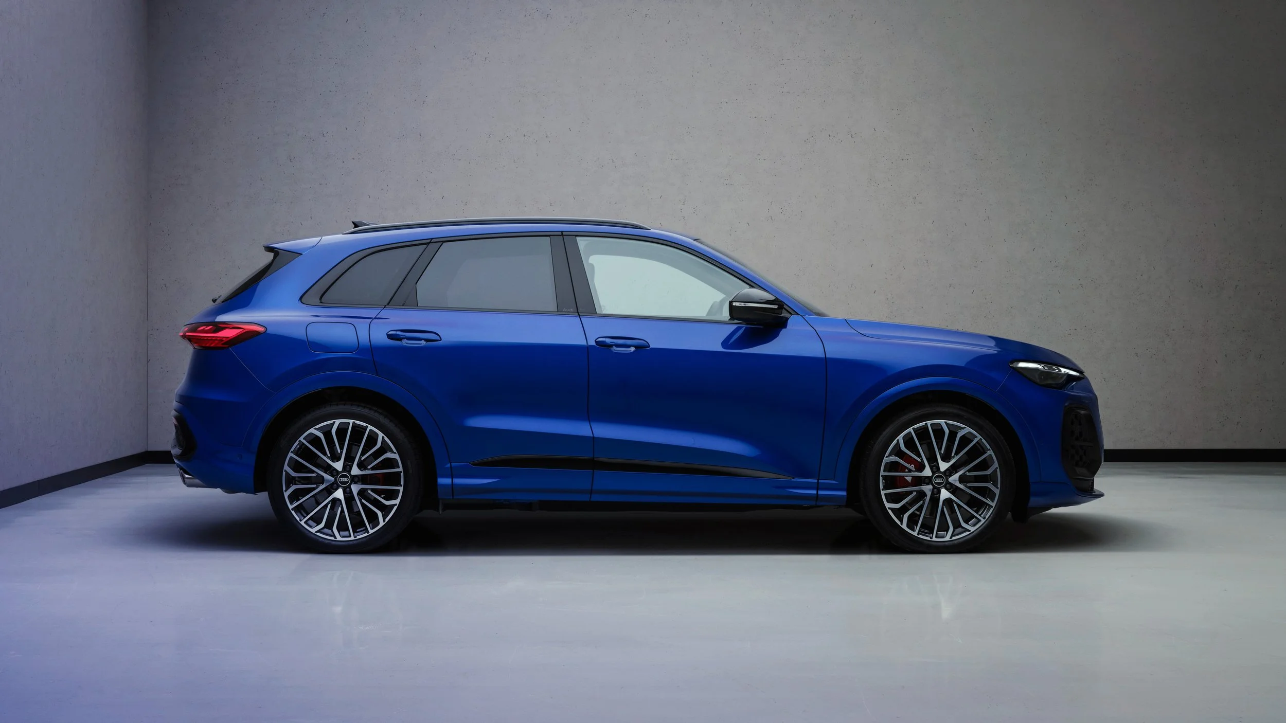 2026 audi sq5  (1).jpg