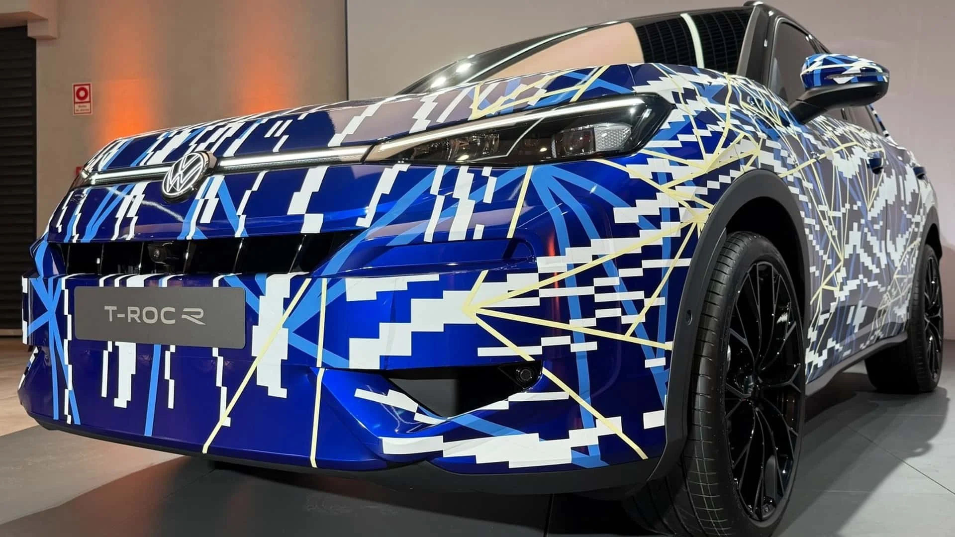 2027 volkswagen t roc r (5).jpg
