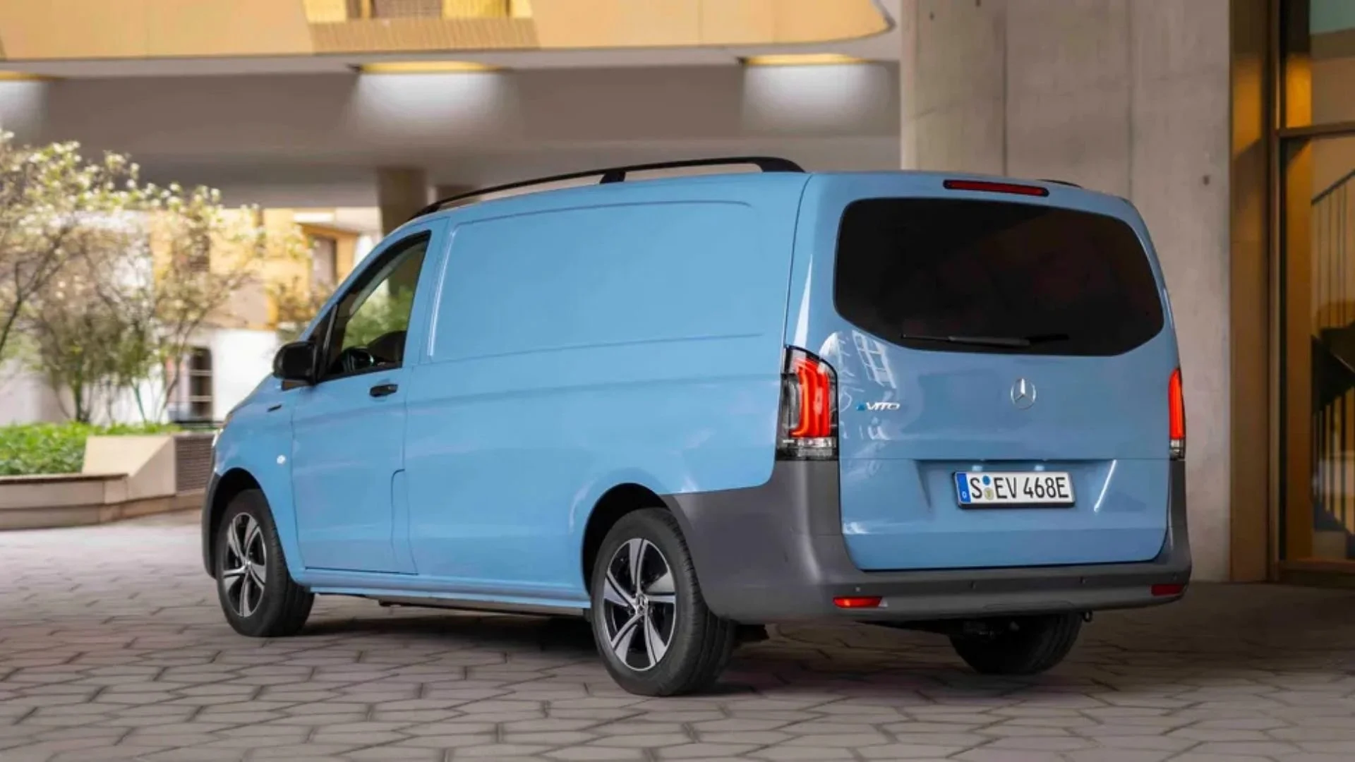 mercedes elektrikli e vito 2026 (10).jpg